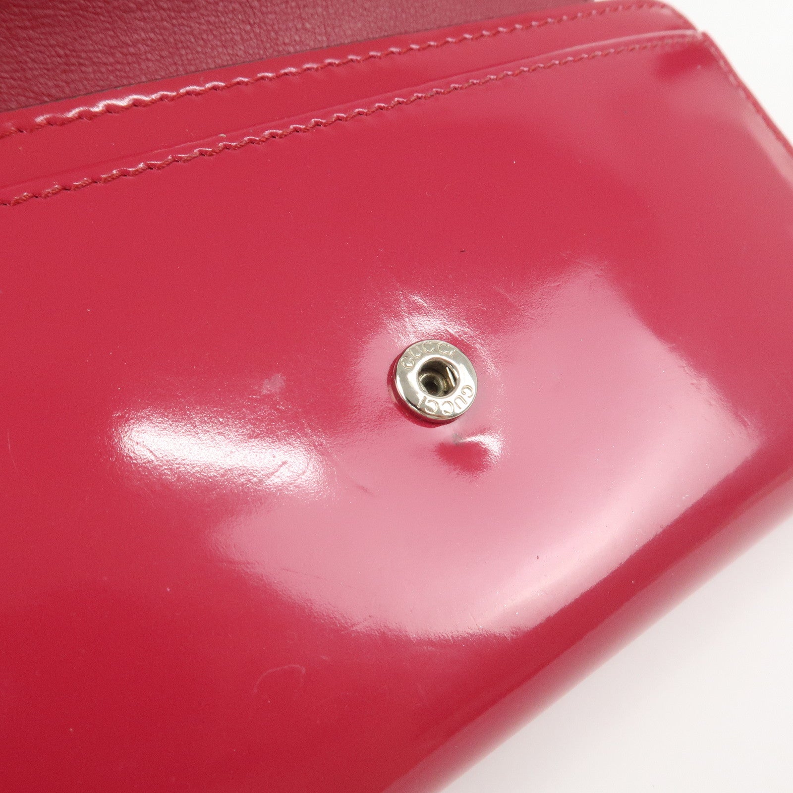 GUCCI Guccissima Interlocking G Patent Leather Wallet Pink 369663