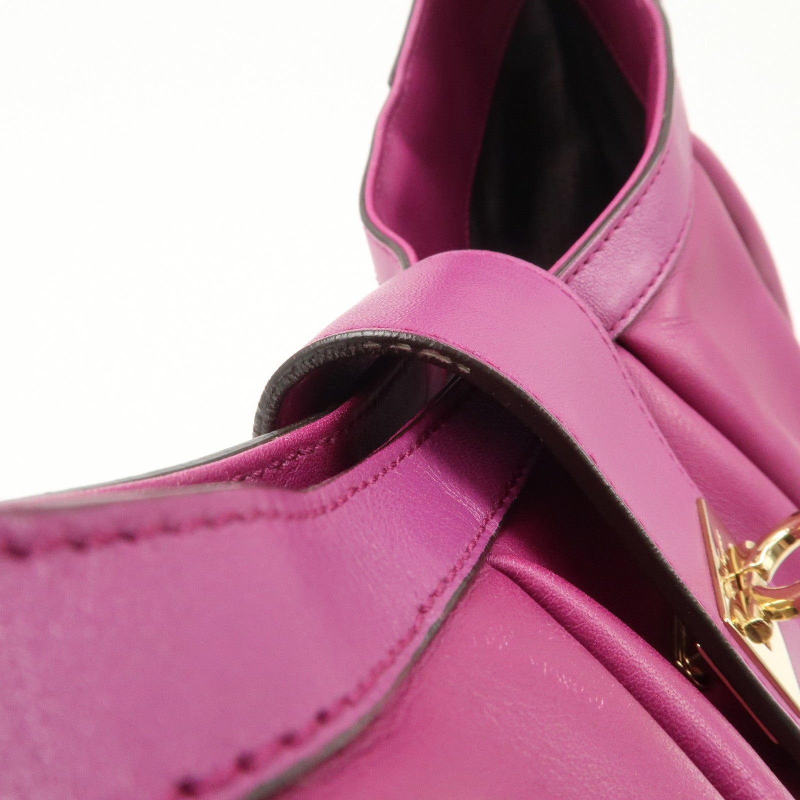 Ferragamo Gancini Leather Shoulder Bag Hand Bag Purple