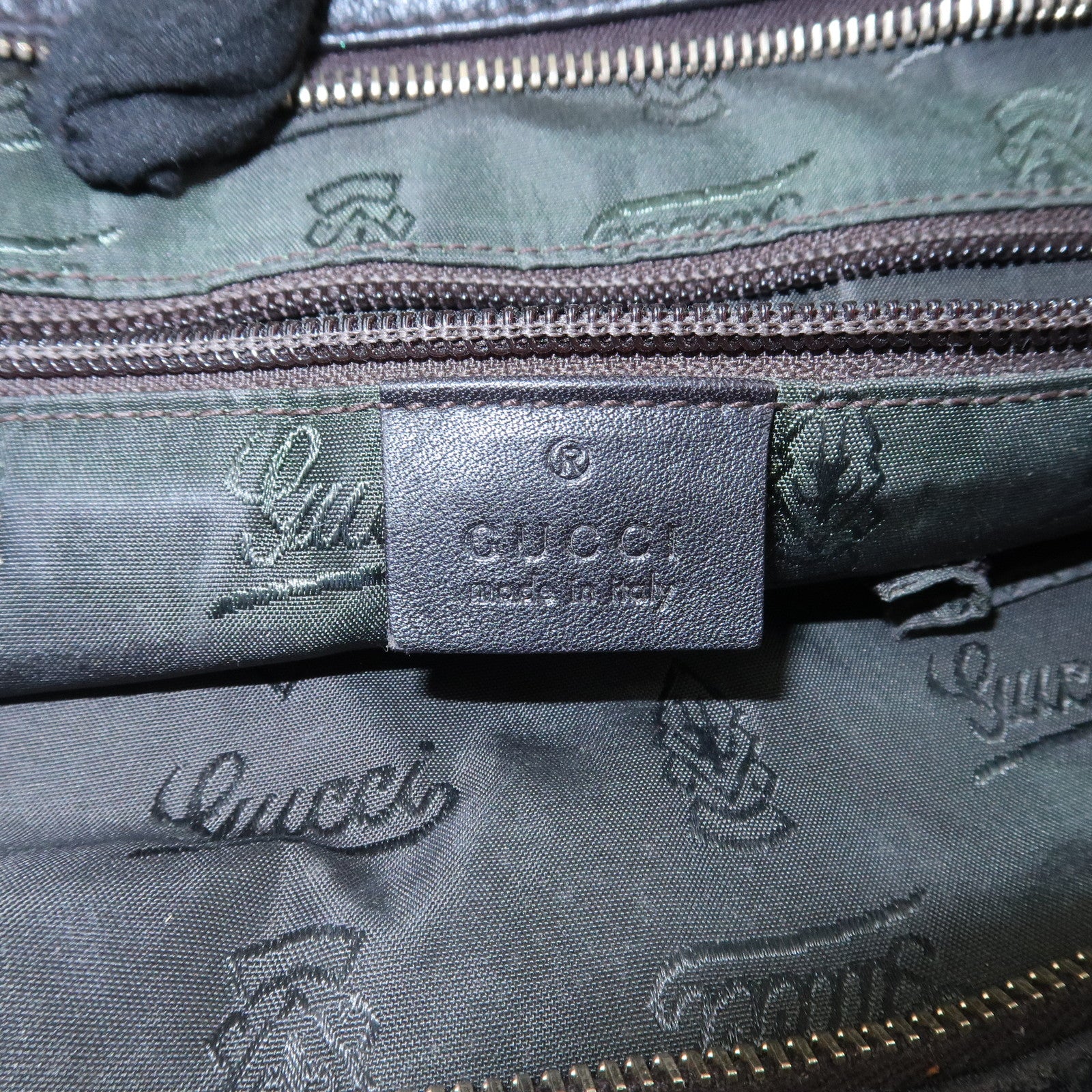 GUCCI Guccissima Leather Shoulder Bag Crossbody Bag Black 201446