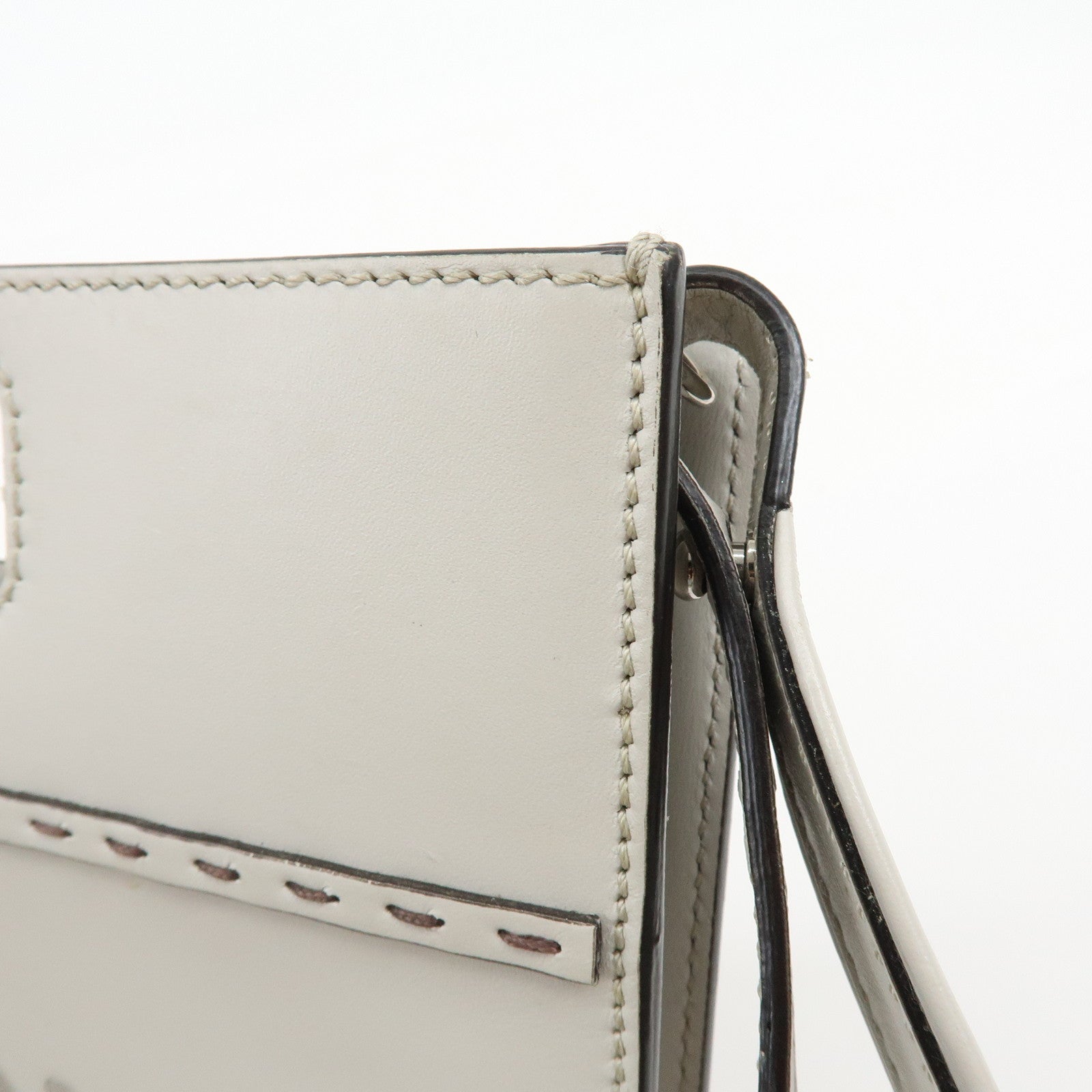 FENDI Logo Leather Shoulder Bag Crossbody Bag Light Grey 7VA547