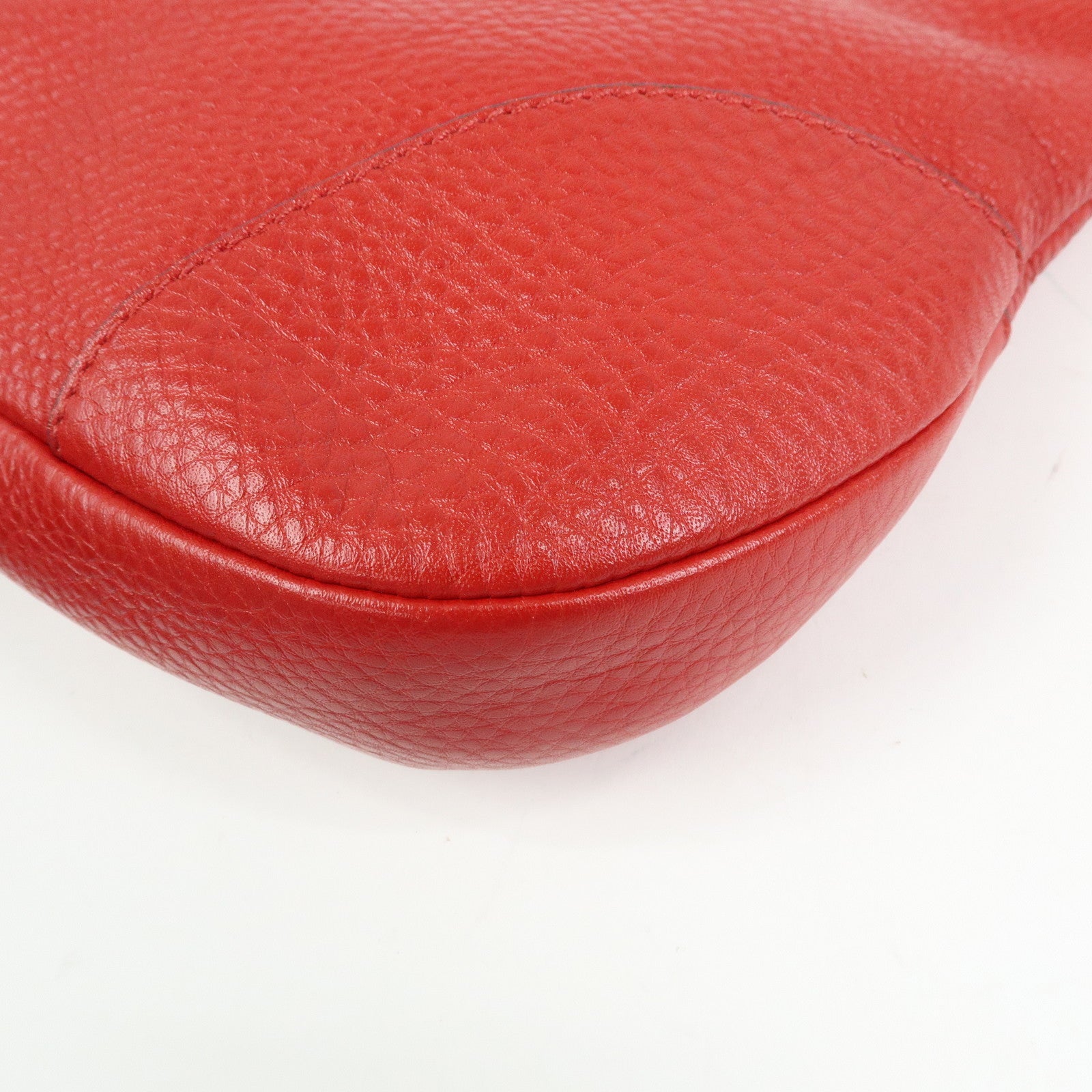 Ferragamo Gancini Leather Shoulder Bag Hand Bag Red