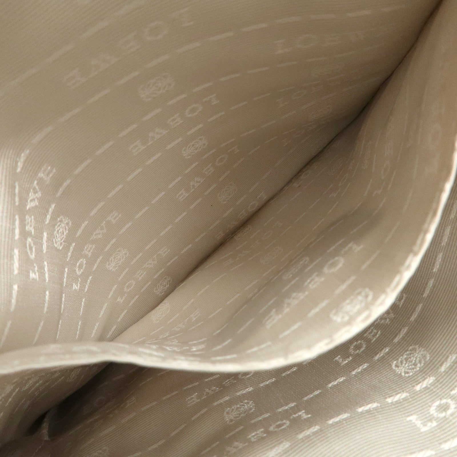 LOEWE Anagram Logo Leather Shoulder Bag Crossbody Bag Beige