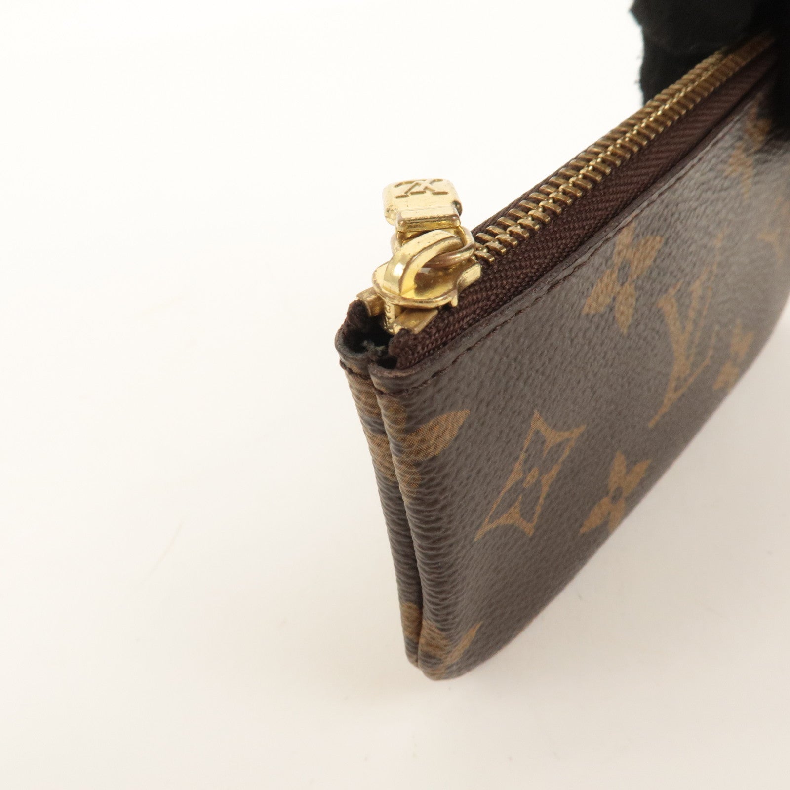 Louis Vuitton Monogram Pochette Cles Coin Case Key Case M62650