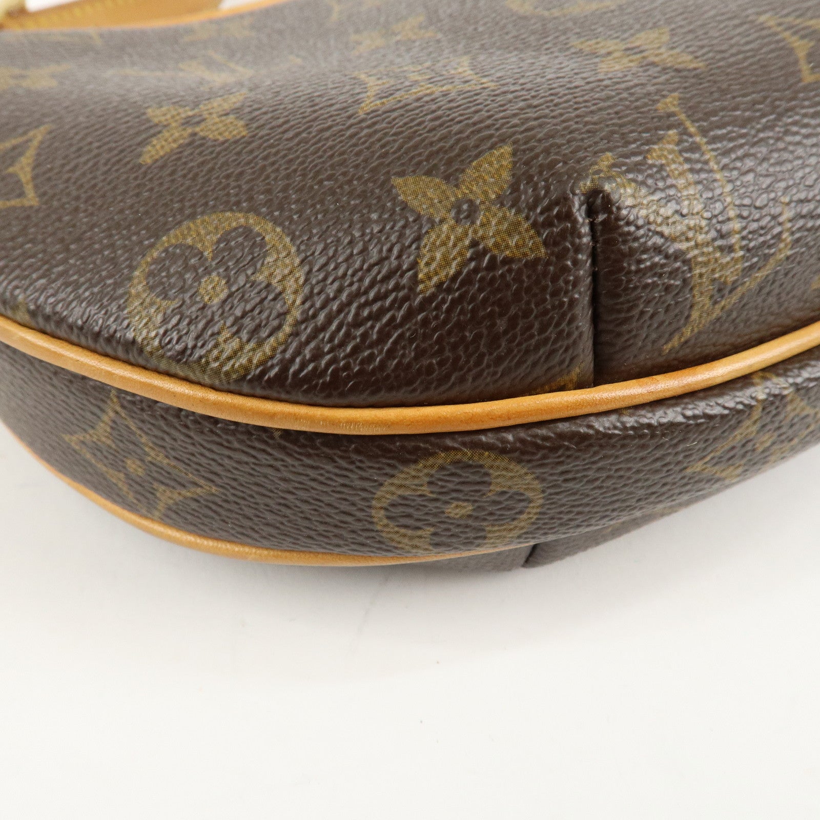 Louis Vuitton Monogram Pochette Croissant Shoulder Bag M51510 Used