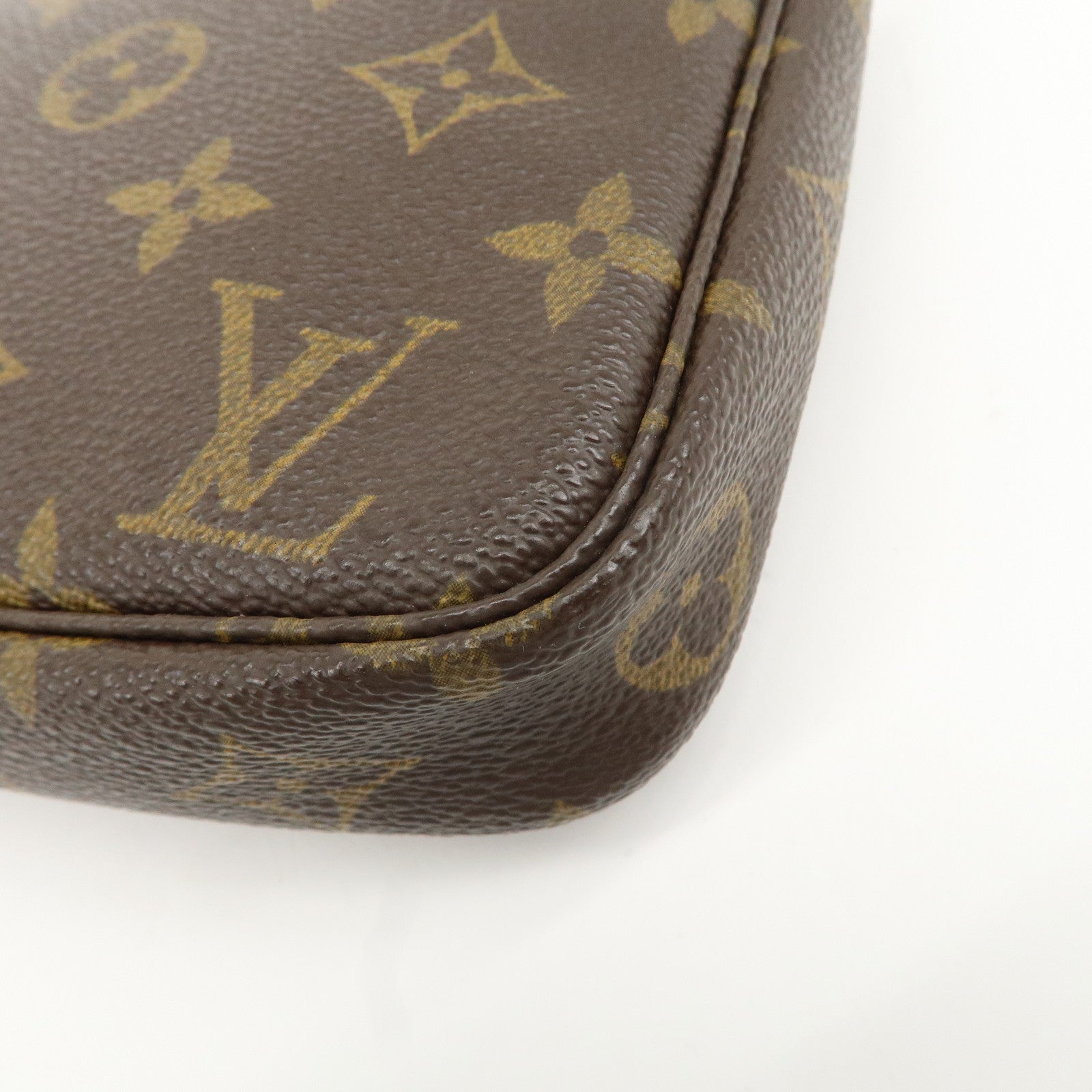 Louis Vuitton Monogram Pochette Accessoires Pouch M51980