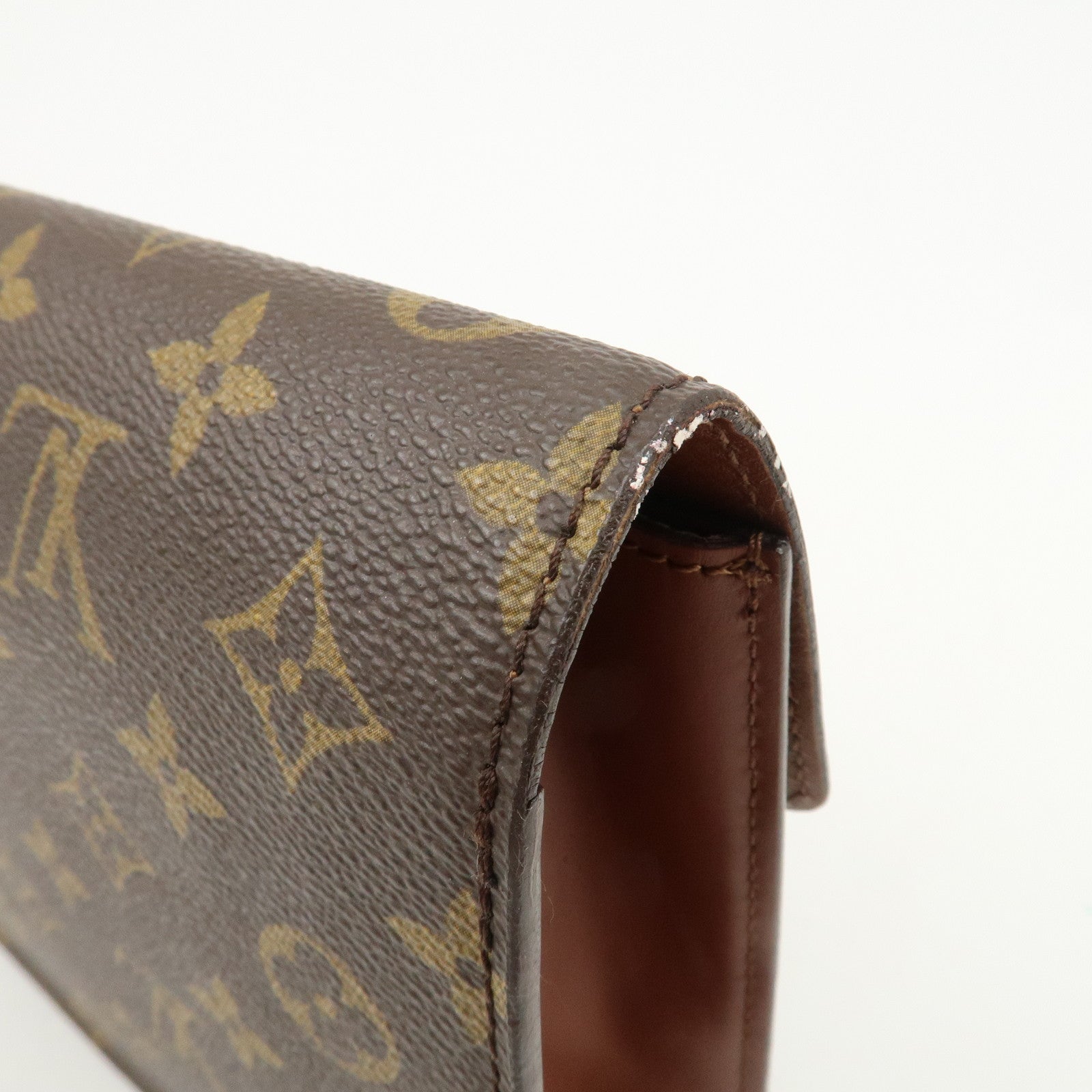 Louis Vuitton Monogram Canvas Chaillot Clutch Bag M51788