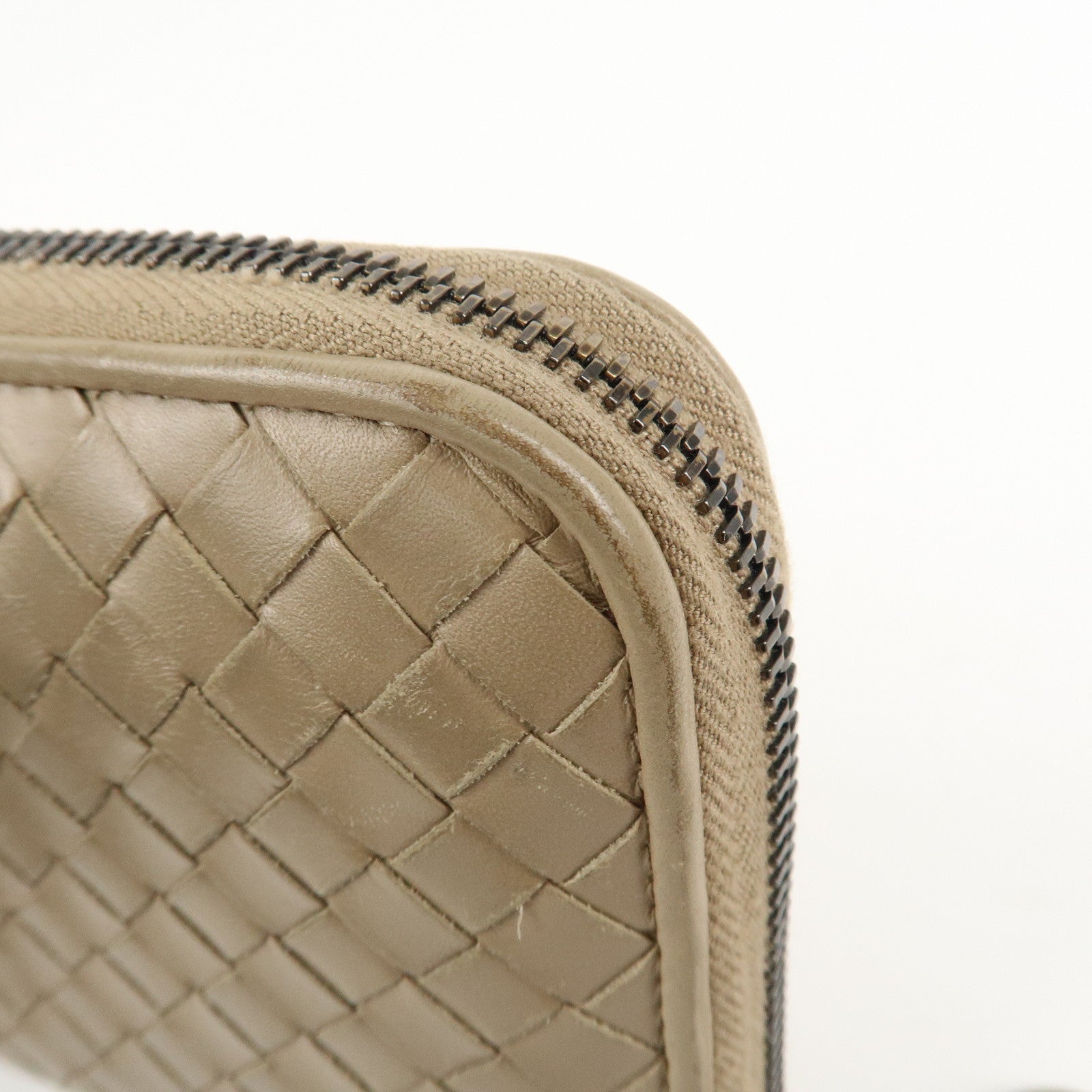 BOTTEGA VENETA Intrecciato Leather Zip Around Long Wallet Beige Used