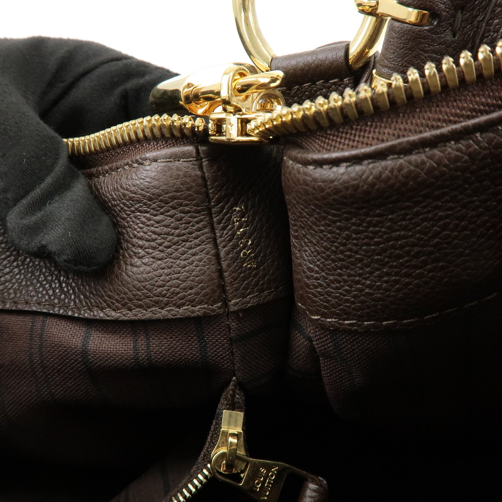 Louis Vuitton Monogram Empreinte Audacieuse PM Hand Bag M94175