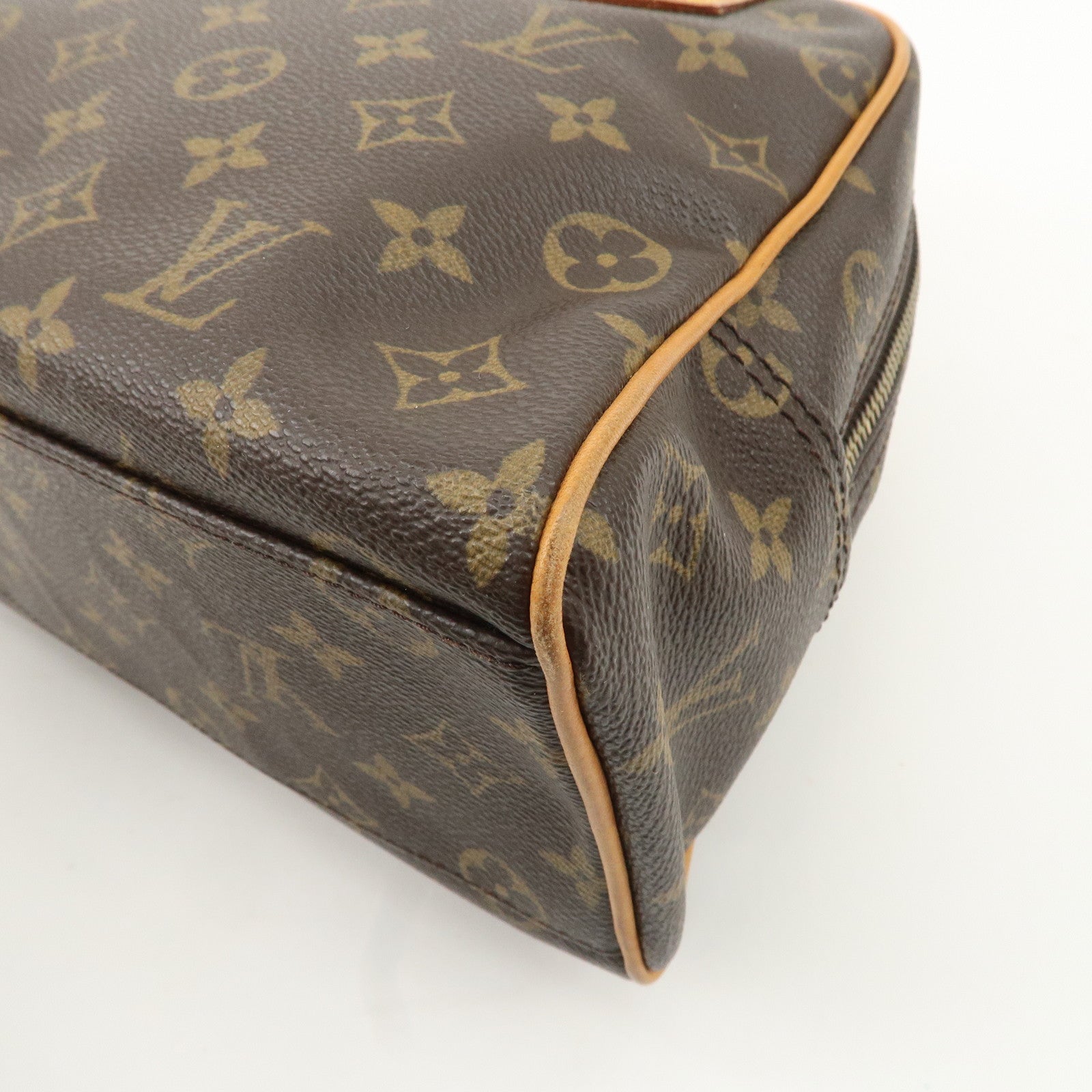 Louis Vuitton Monogram Manhattan PM Hand Bag Brown M40026