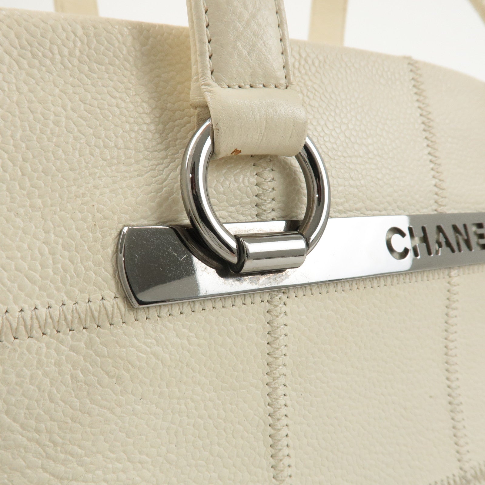 CHANEL Chocolate Bar Caviar Skin Tote Bag Hand Bag White