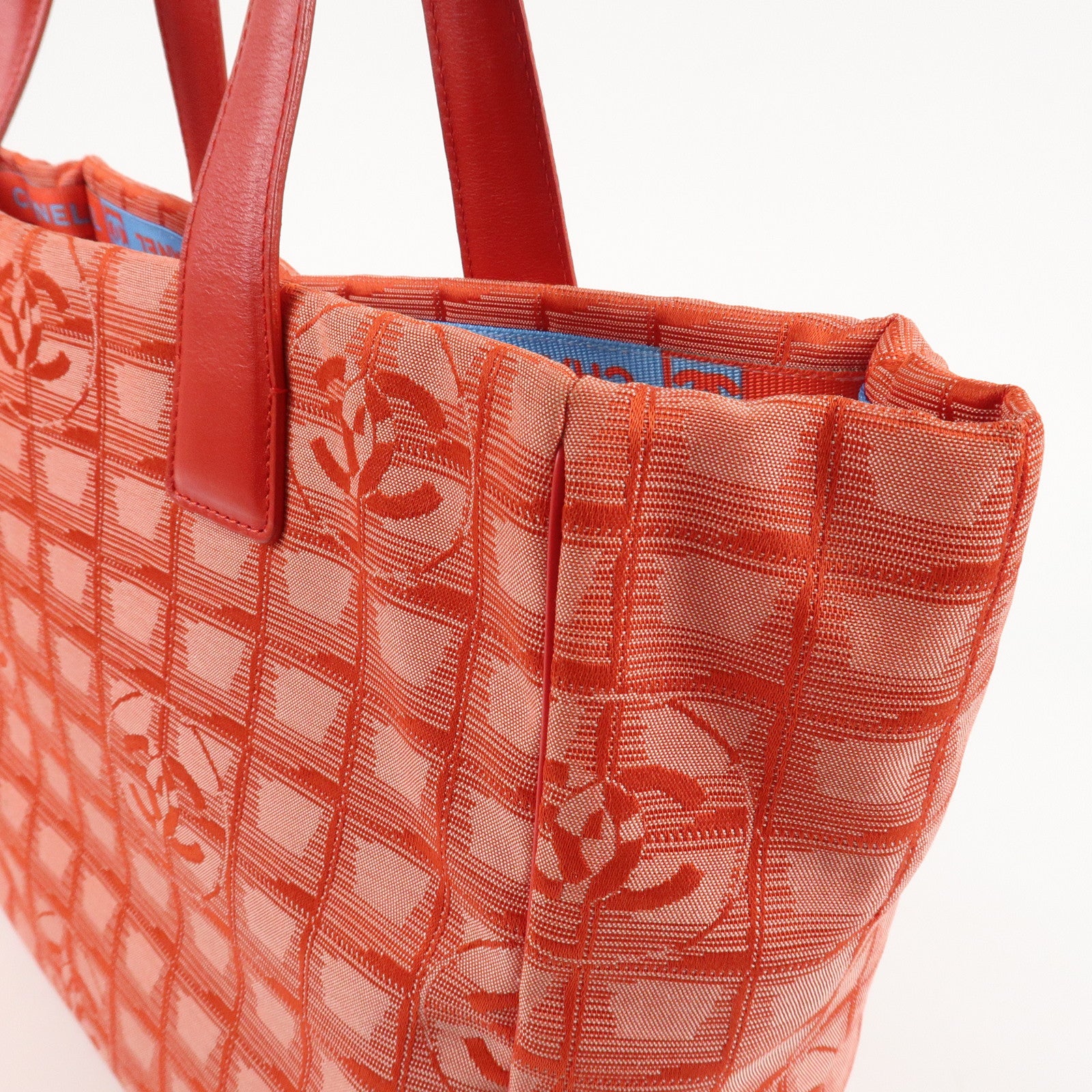 CHANEL New Travel Line Nylon Jacquard Leather Tote Bag Red A15991 Used