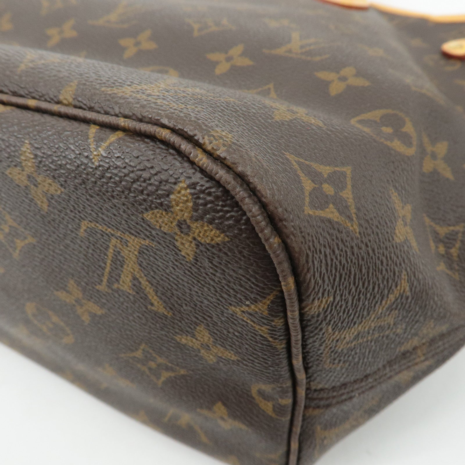 Louis Vuitton Monogram Neverfull MM Tote Bag Brown M40156