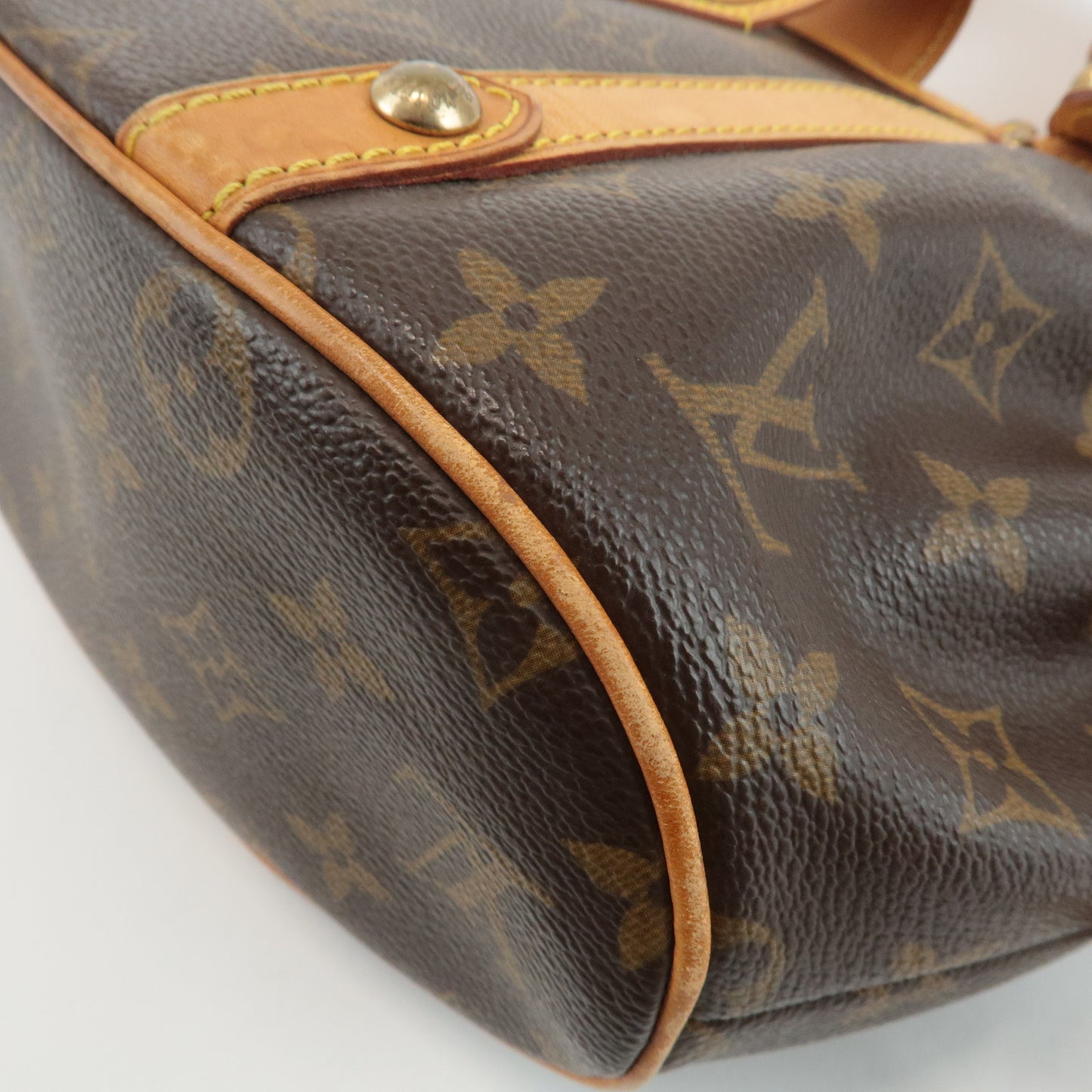 Louis Vuitton Monogram Theda GM Hand Bag Brown M92393