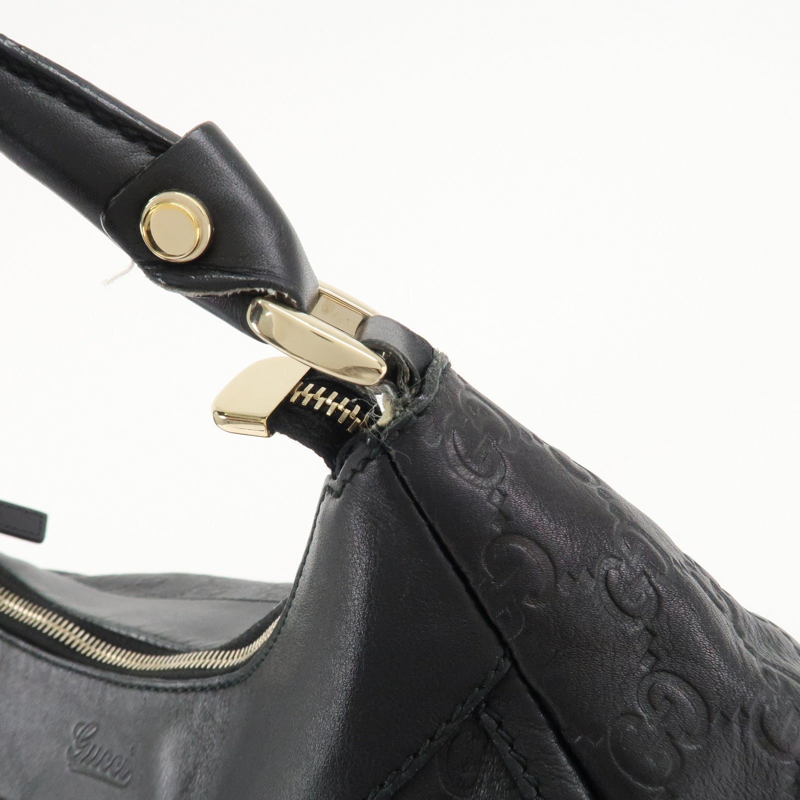 GUCCI Abbey Guccissima Leather Shoulder Bag Black 189833