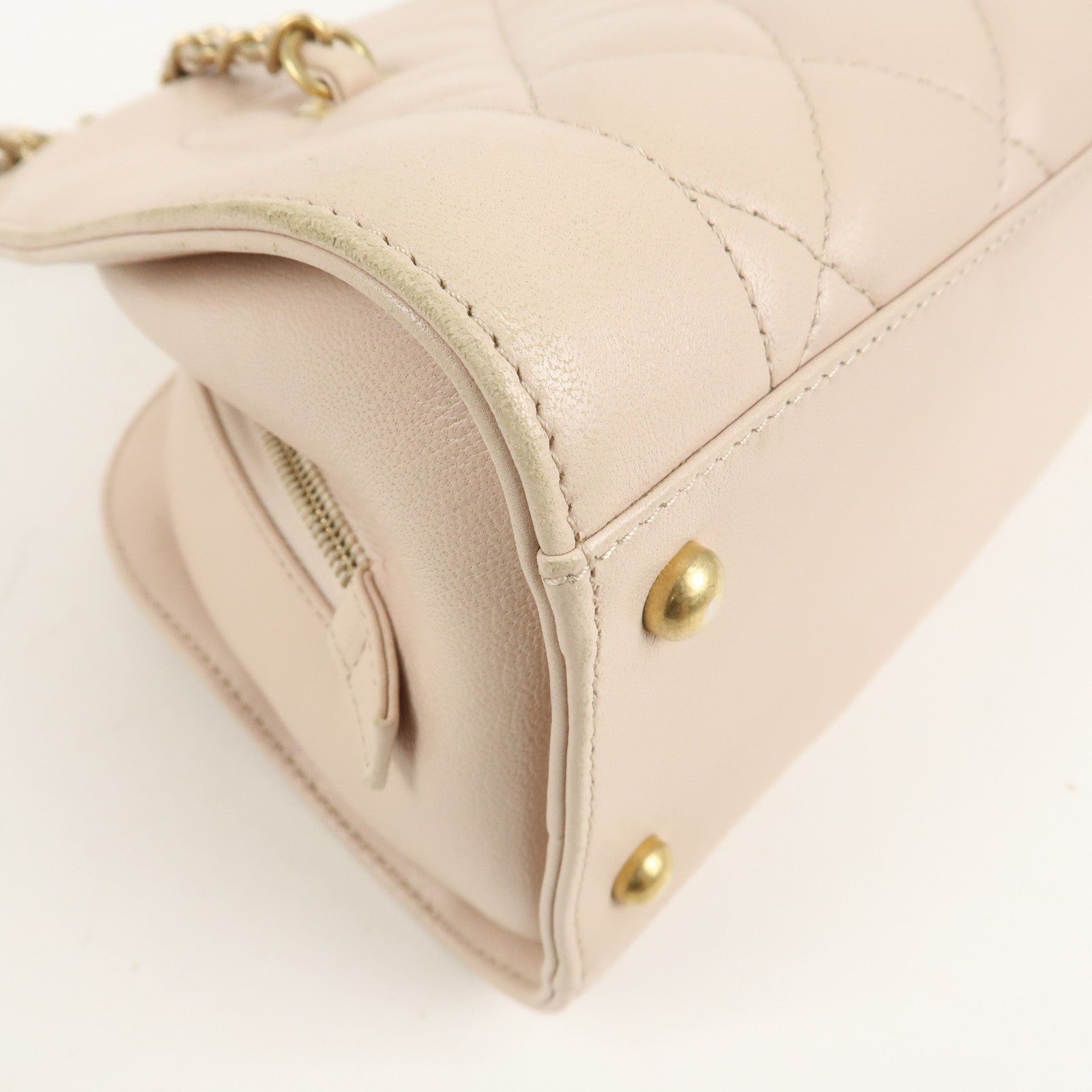 CHANEL Matelasse Lamb Skin Chain Shoulder Bag Pink Beige