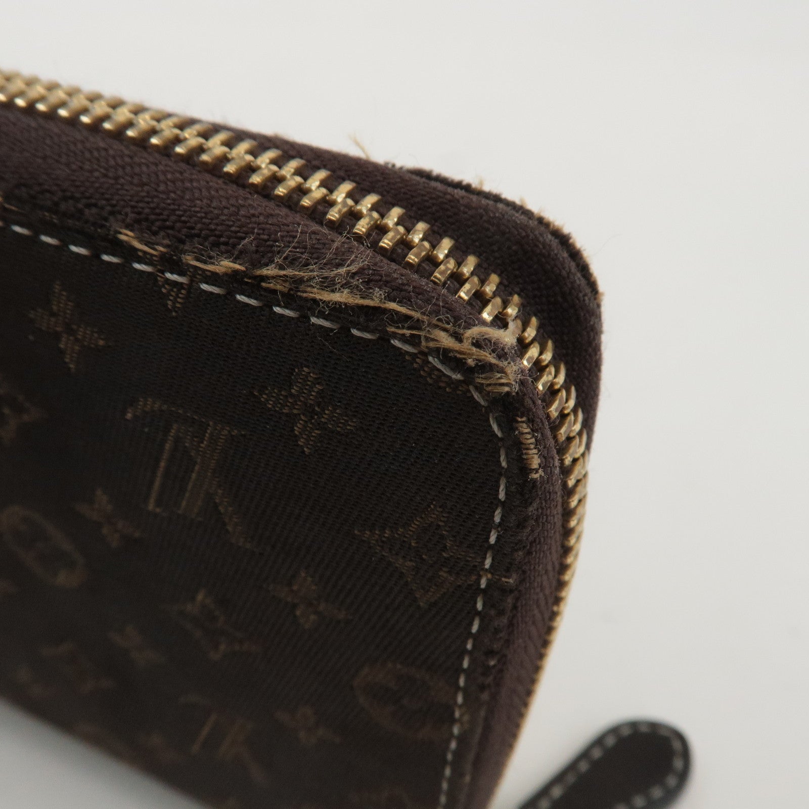 Louis Vuitton Monogram Idylle Zippy Long Wallet Faisan M63009