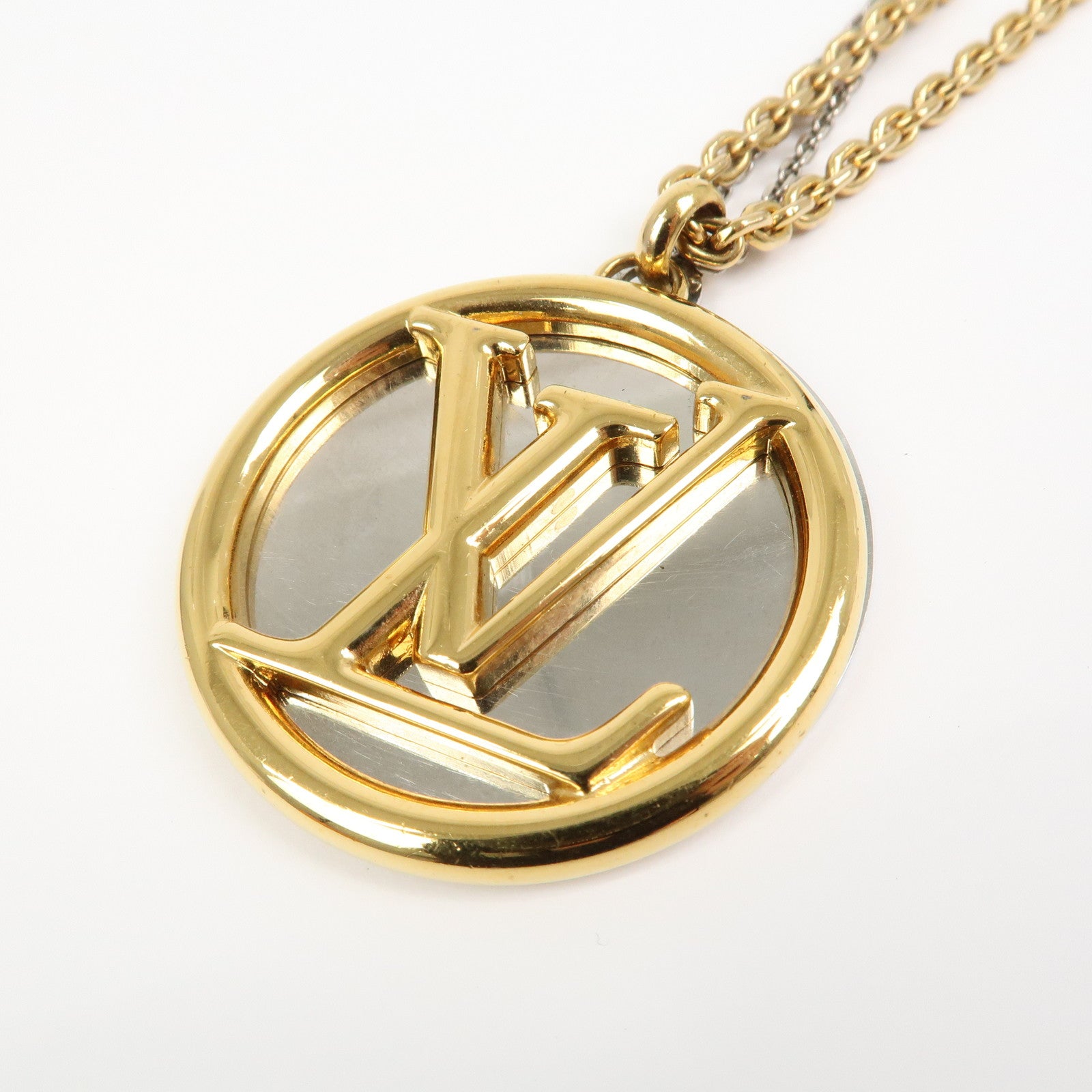 Louis Vuitton Collier Louise LV Initial Metal Necklace Gold M64281