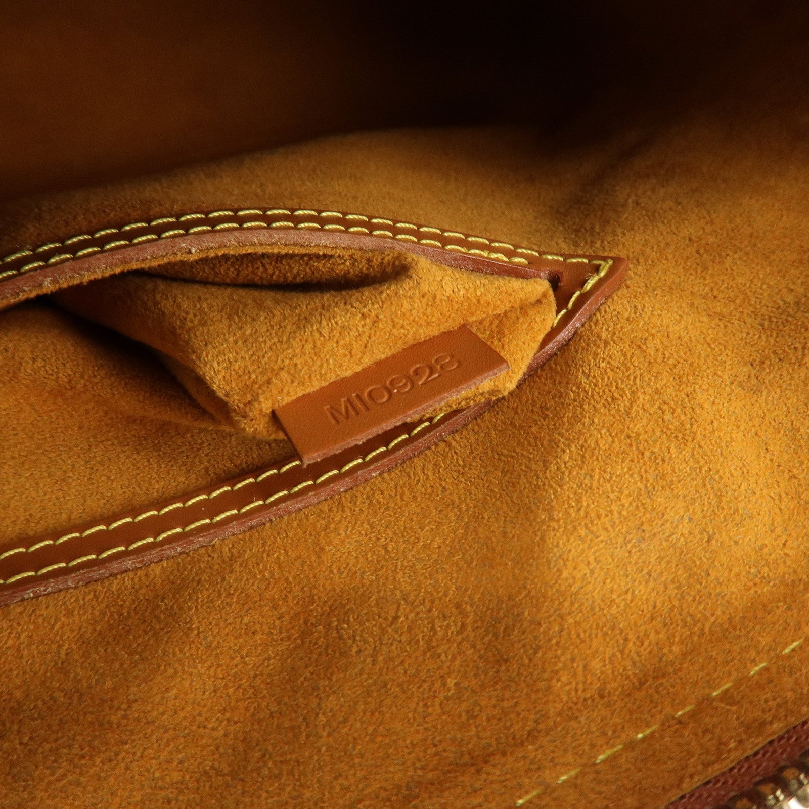 Louis Vuitton Epi Leather Alma PM Hand Bag Zipang Gold M52148