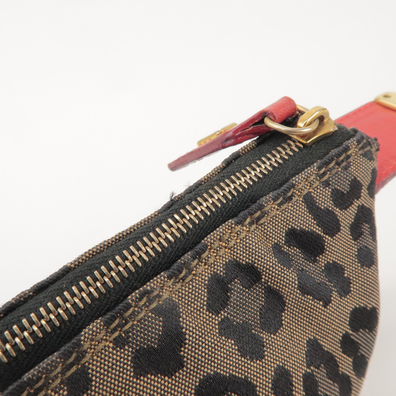 FENDI Canvas Leather Leopard Hand Bag Cosmetic Pouch Brown 26360
