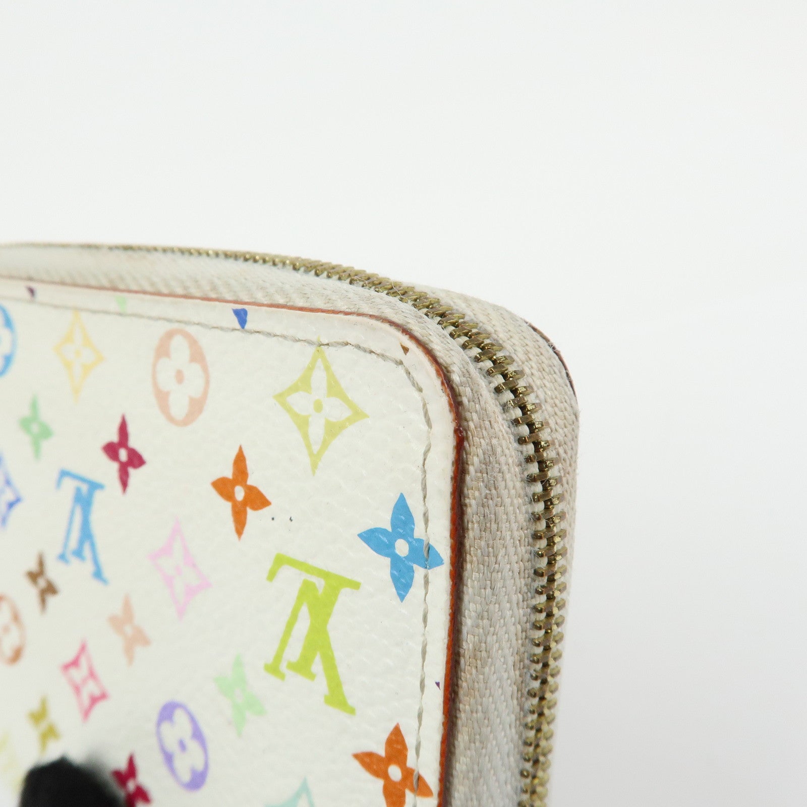 Louis Vuitton Monogram Multicolor Zippy Coin Purse Blanc M66548