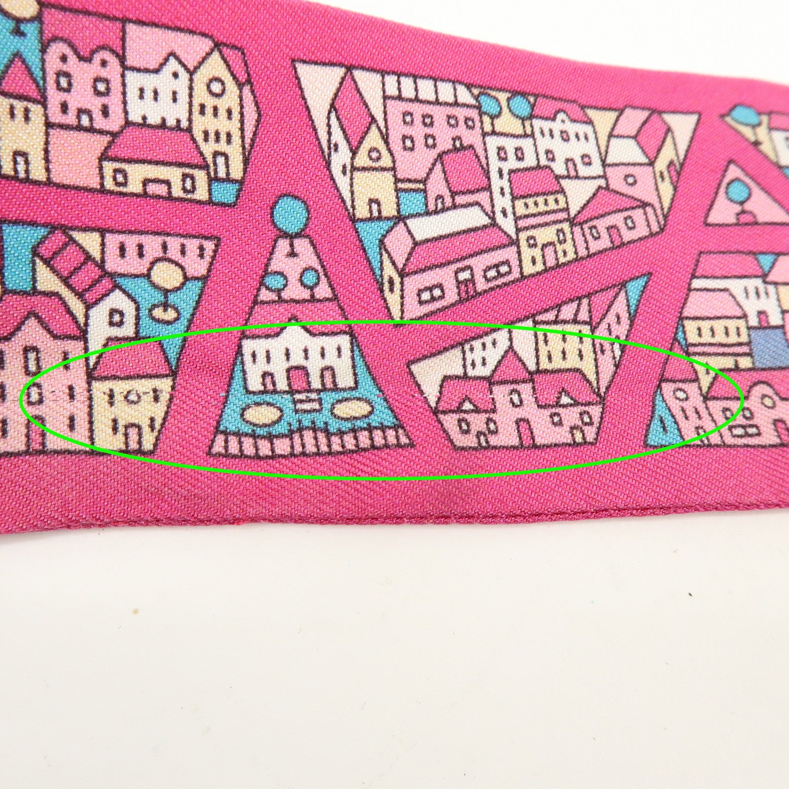 HERMES Silk 100% Twilly Rive Droite Rive Gauche Pink