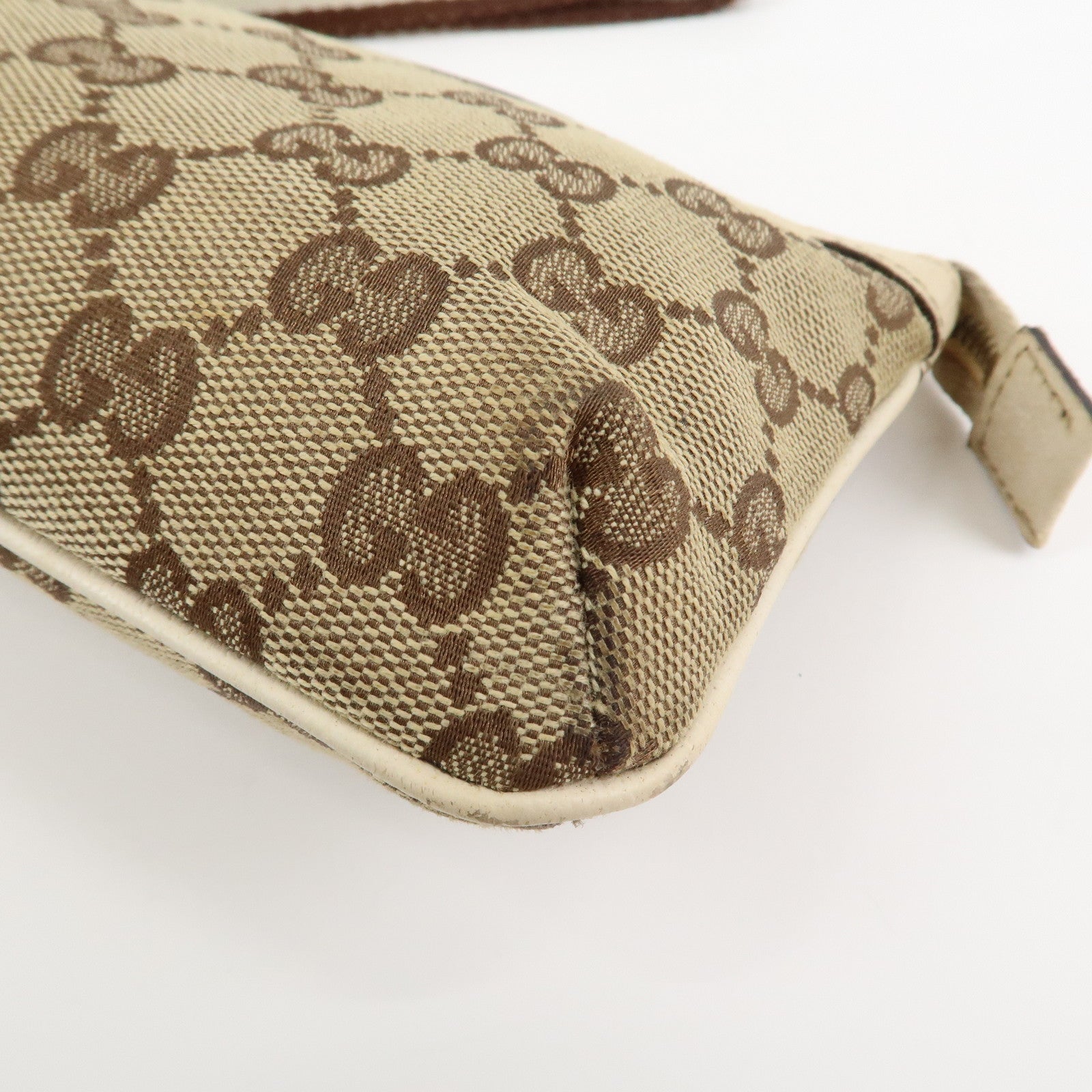 GUCCI Bamboo GG Canvas Leather Cosmetic Pouch Clutch Beige 159913