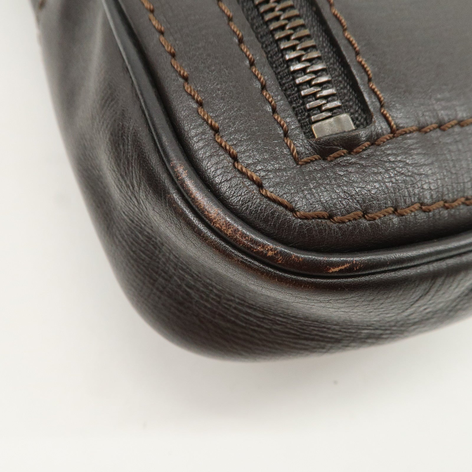 Louis Vuitton Utah Siu Calf Leather Body Bag Cafe M92535