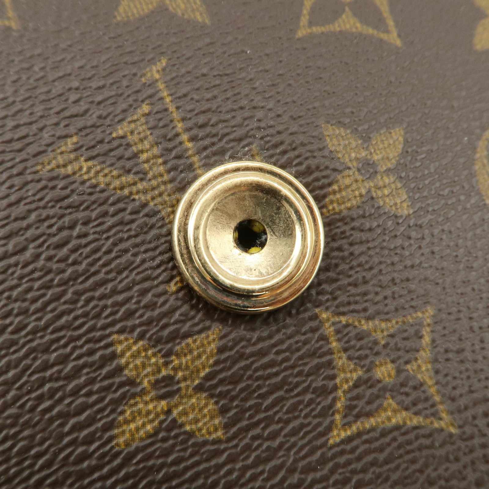 Louis Vuitton Monogram Saint Cloud GM Shoulder Bag Brown M51242