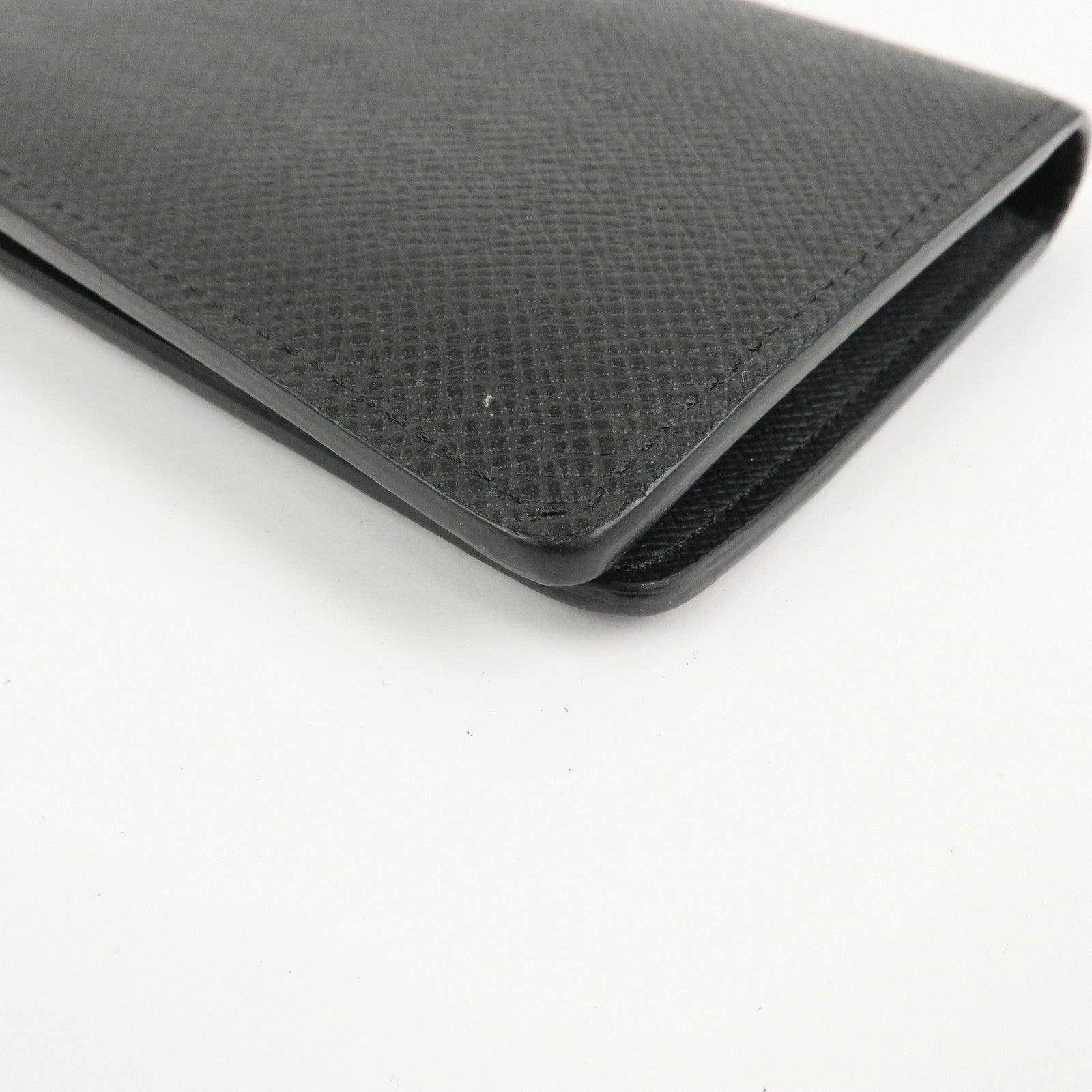 Louis Vuitton Taiga Portefeuille Brazza Bi-fold Long Wallet M30501