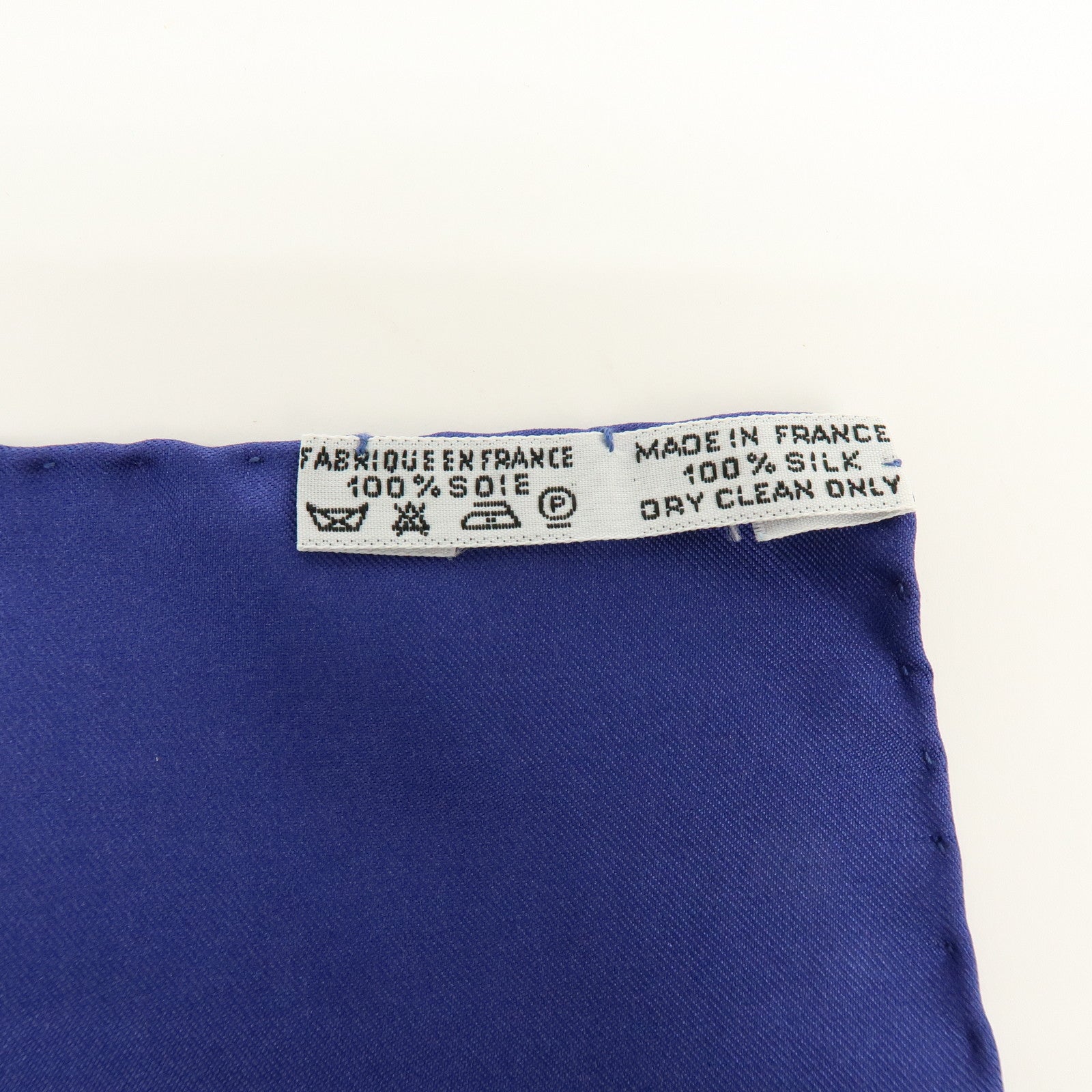 HERMES Carre 90 Silk 100% MARINE ET CAVALERIE Scarf Blue Navy