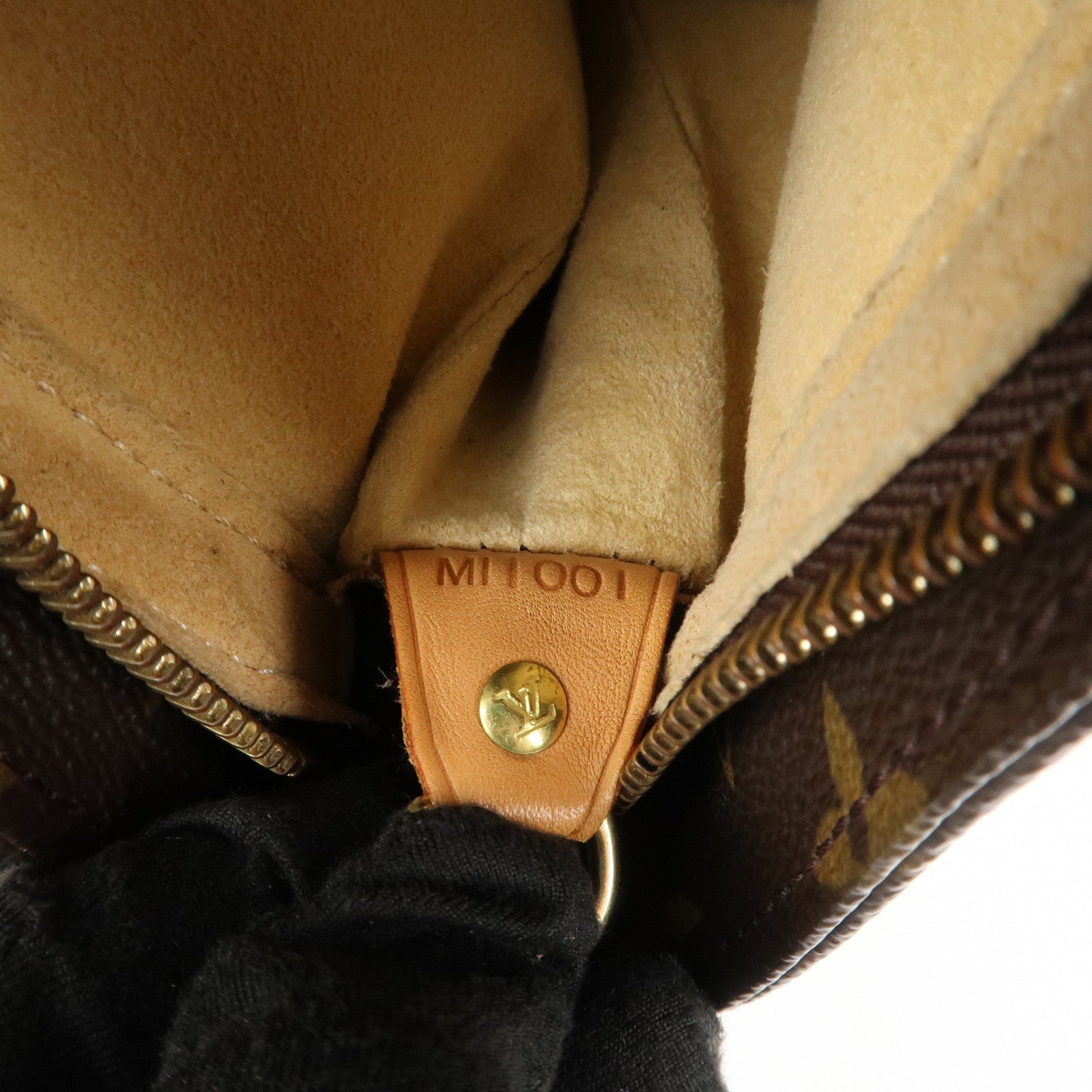 Louis Vuitton Monogram Looping GM Shoulder Bag Brown M51145