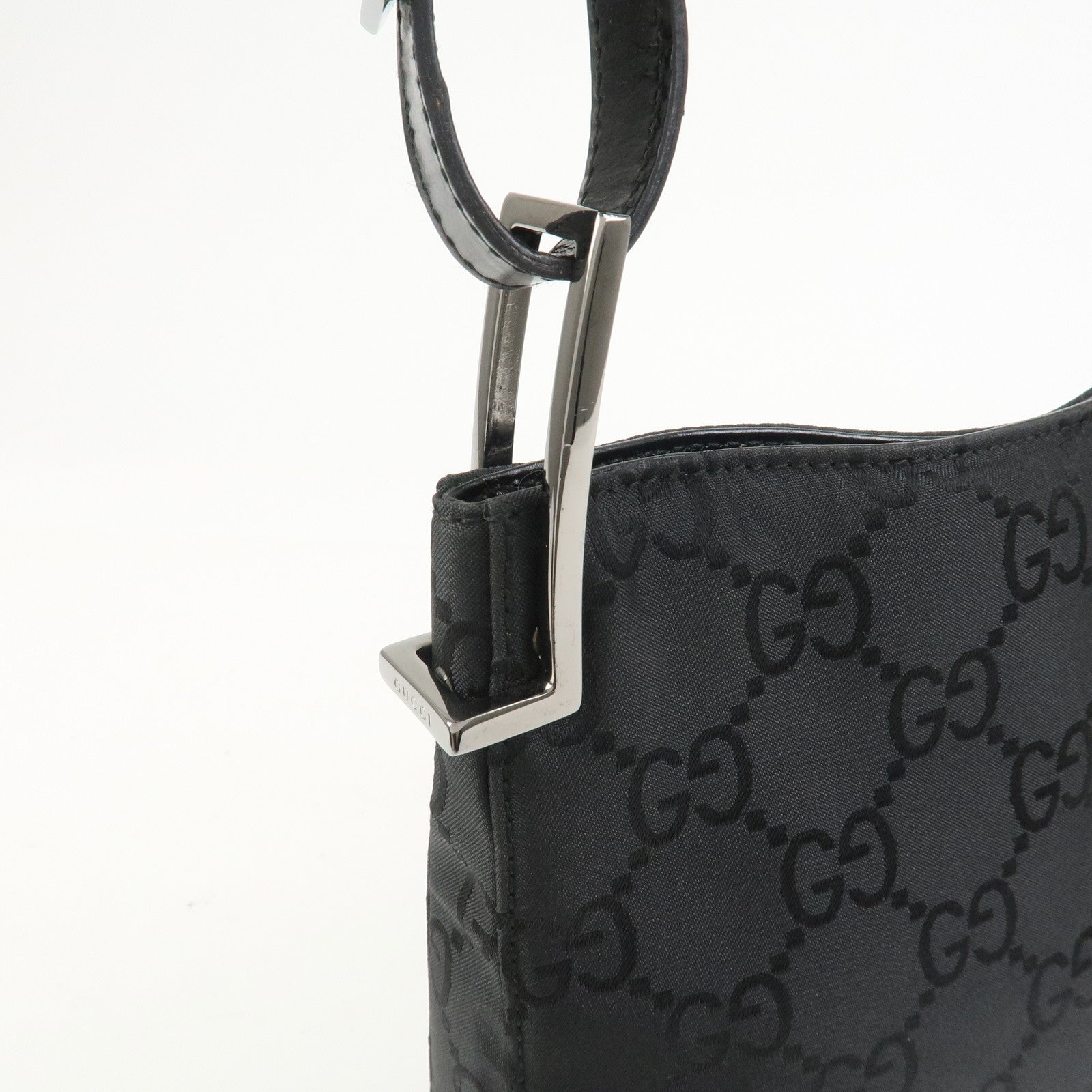 GUCCI GG Monogram Nylon Leather Shoulder Bag Black 001・3193