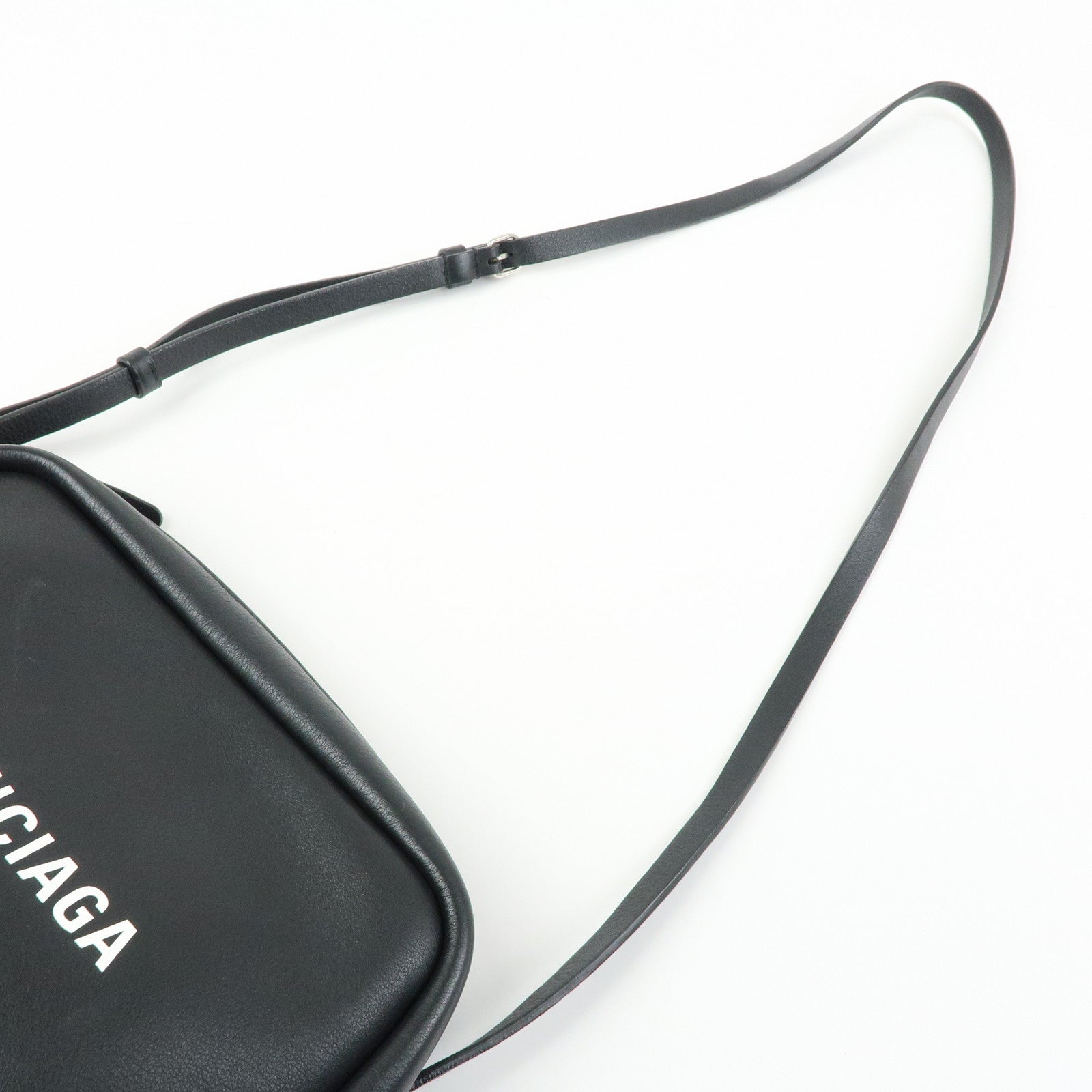 BALENCIAGA Everyday Camera Bag Leather Shoulder Bag S Black 489812