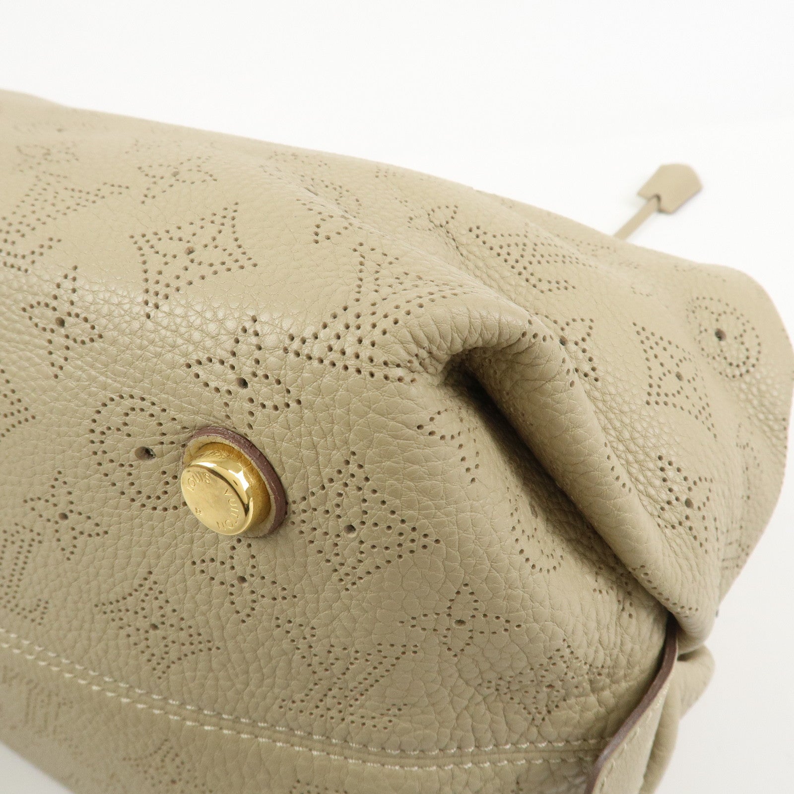 Louis Vuitton Galatea MM Leather Shoulder Bag Coquille Beige M93852