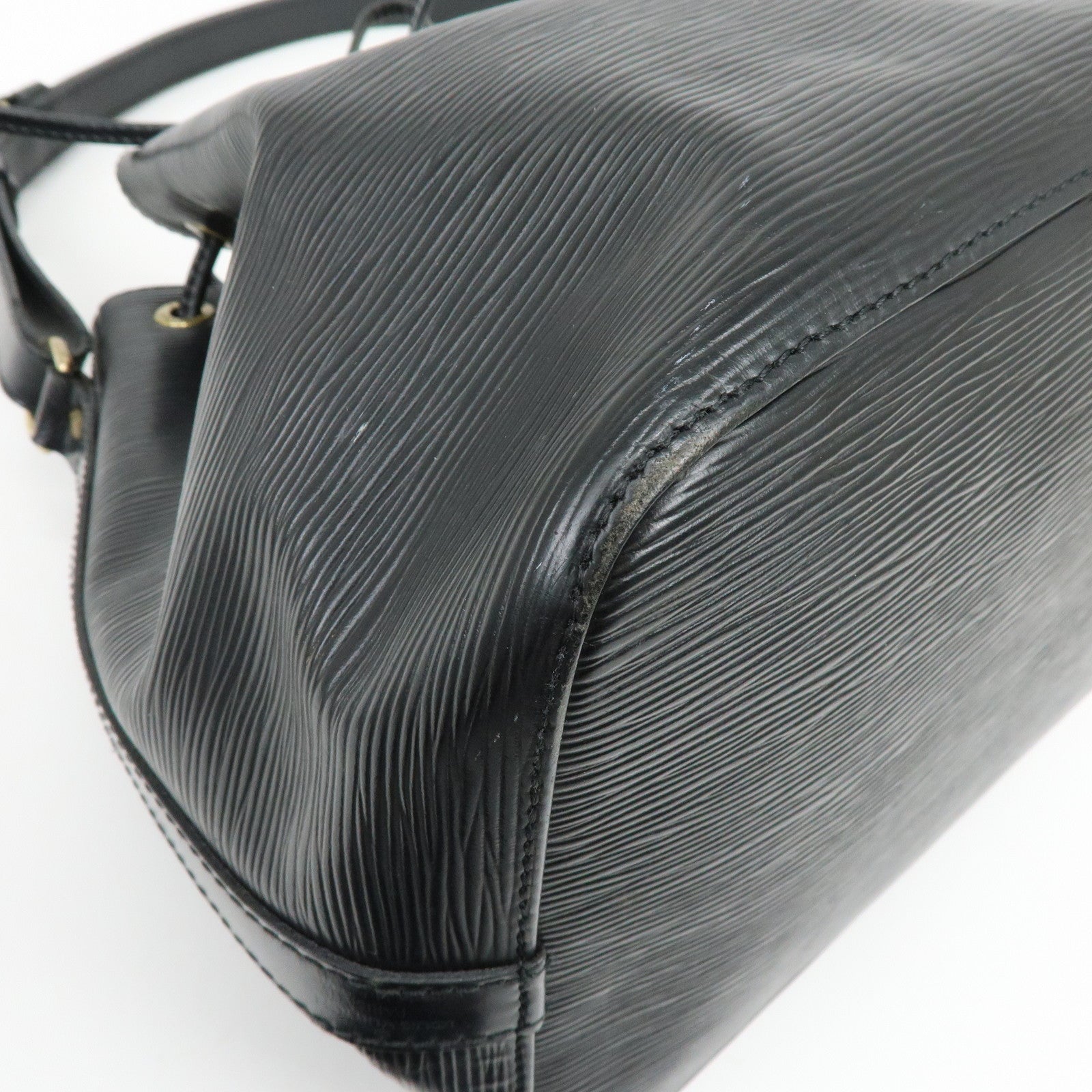Louis Vuitton Epi Petit Noe Shoulder Bag Noir Black M59012