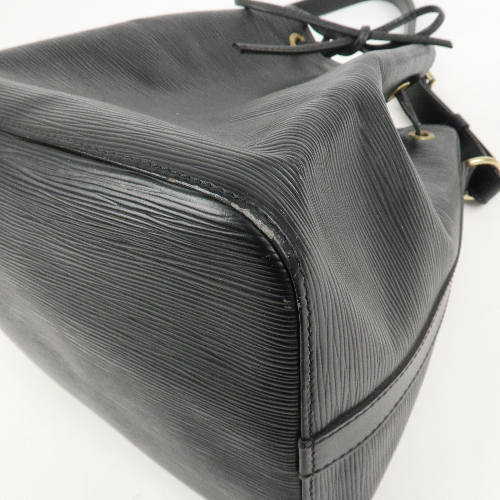 Louis Vuitton Epi Petit Noe Shoulder Bag Noir Black M44102