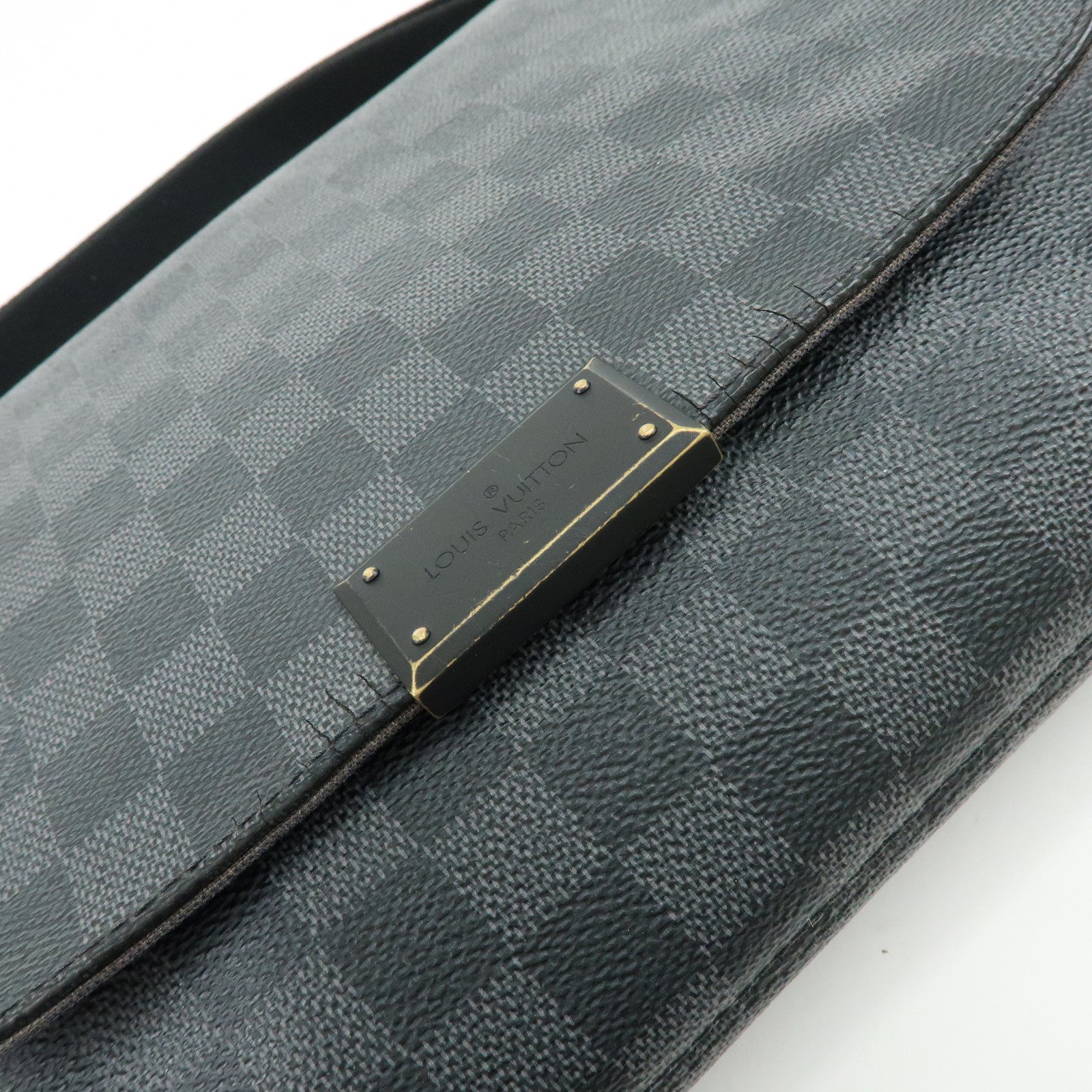 Louis Vuitton Damier Graphite District PM Shoulder Bag Noir N41260