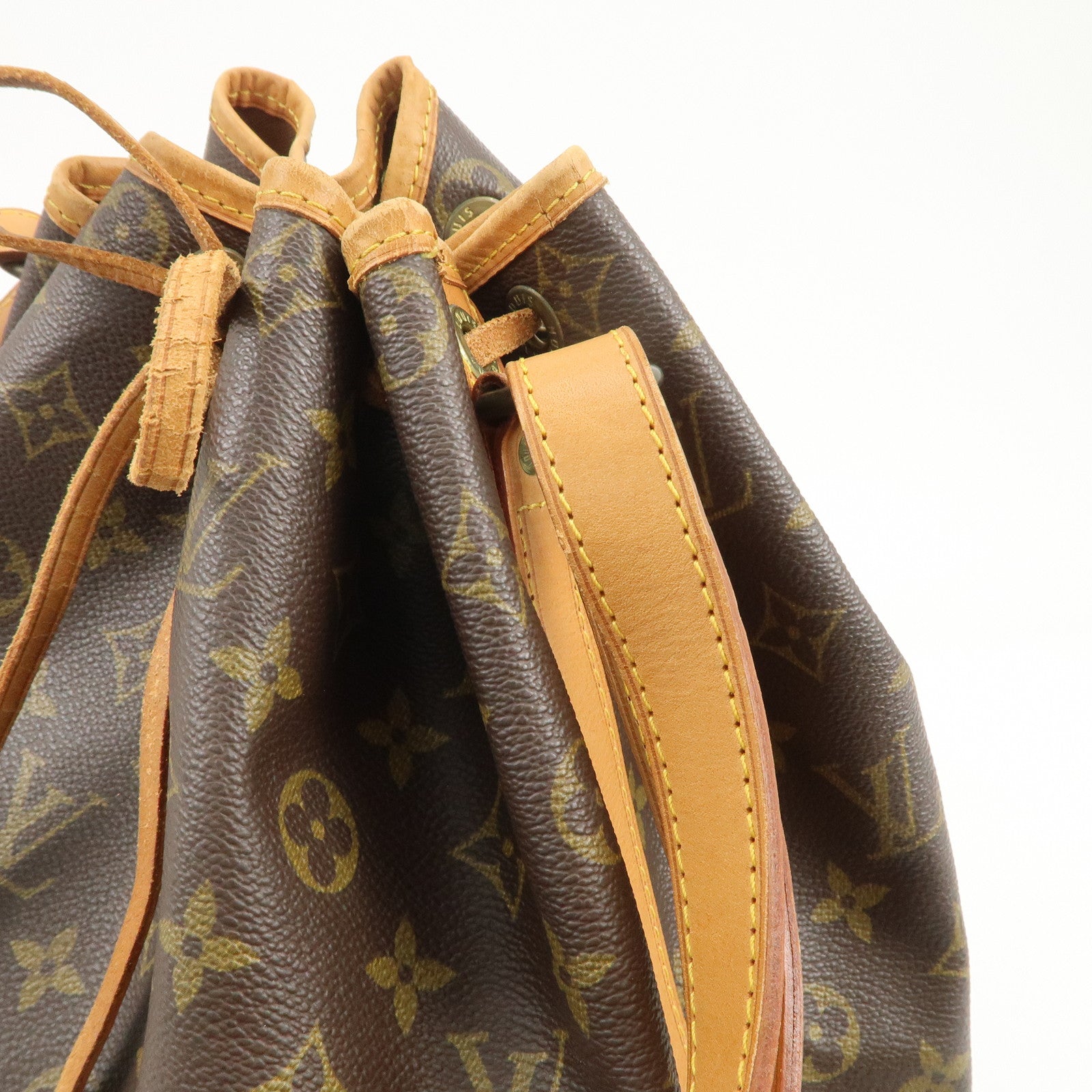Louis Vuitton Monogram Noe Shoulder Bag Hand Bag Brown M42224