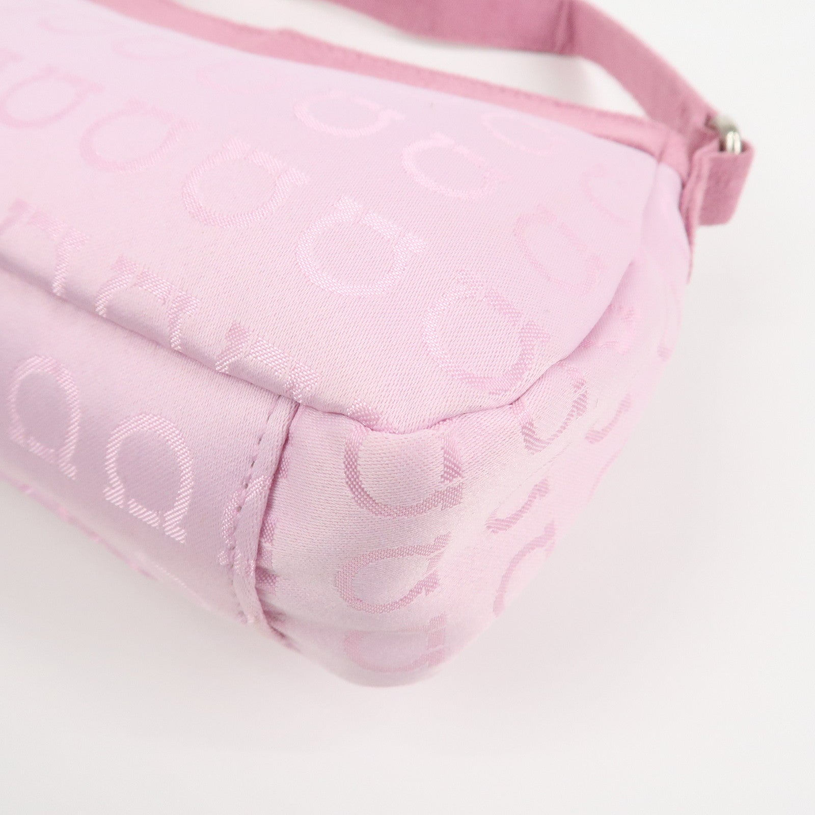 Ferragamo Gancini Nylon Suede Hand Bag Pouch Pink