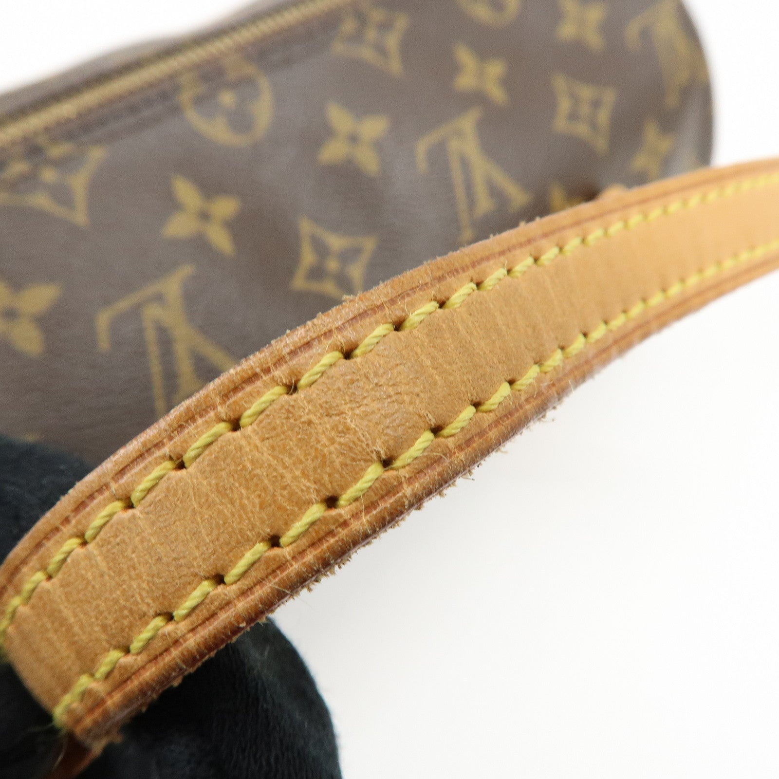 Louis Vuitton Monogram Papillon 26 Hand Bag Brown M51386
