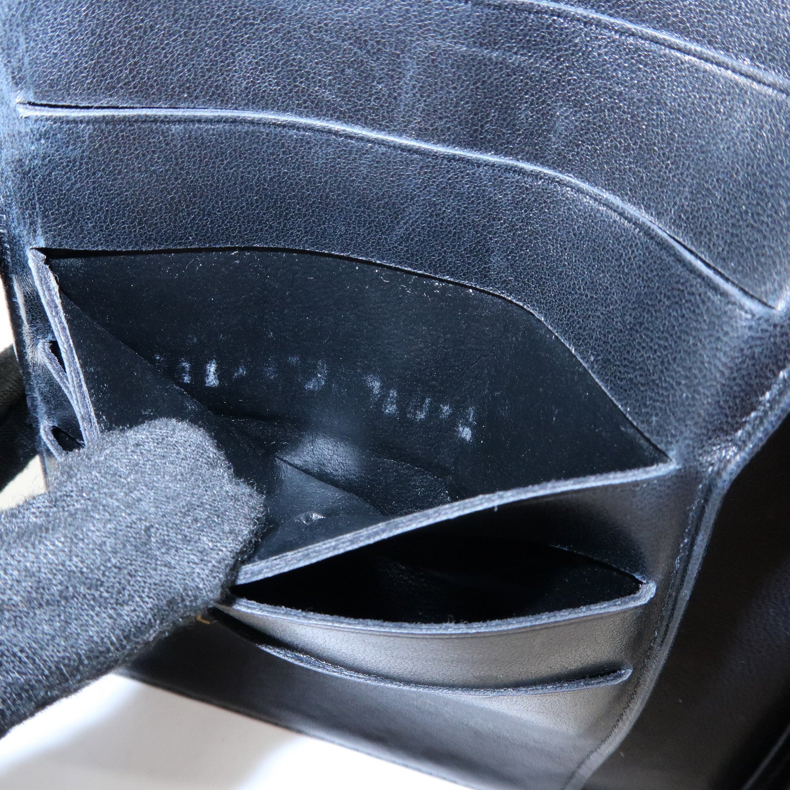 CHANEL COCO Mark Caviarskin Long Wallet Black