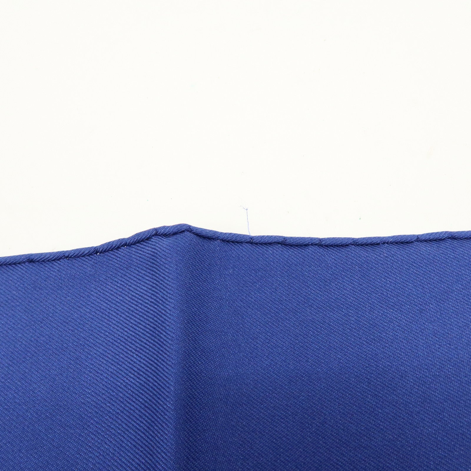 HERMES Carre 90 Silk 100% Scarf LA PROMENADE DE LONGCHAMPS Blue