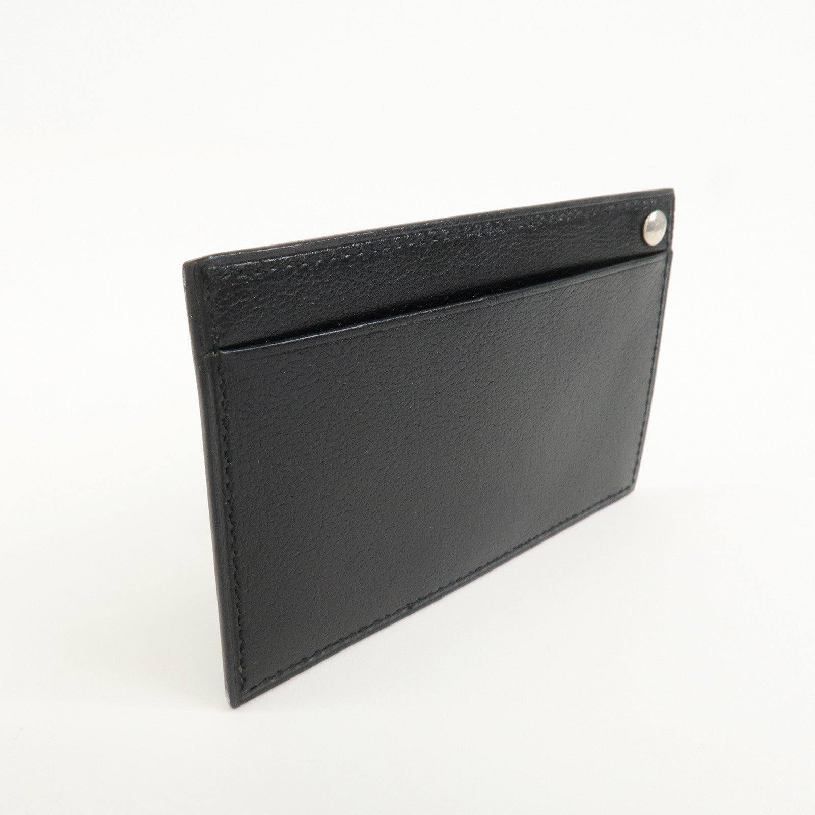 HERMES Evercalf Leather Chouchou Serie Button 笆｡I Stamped Pass Case