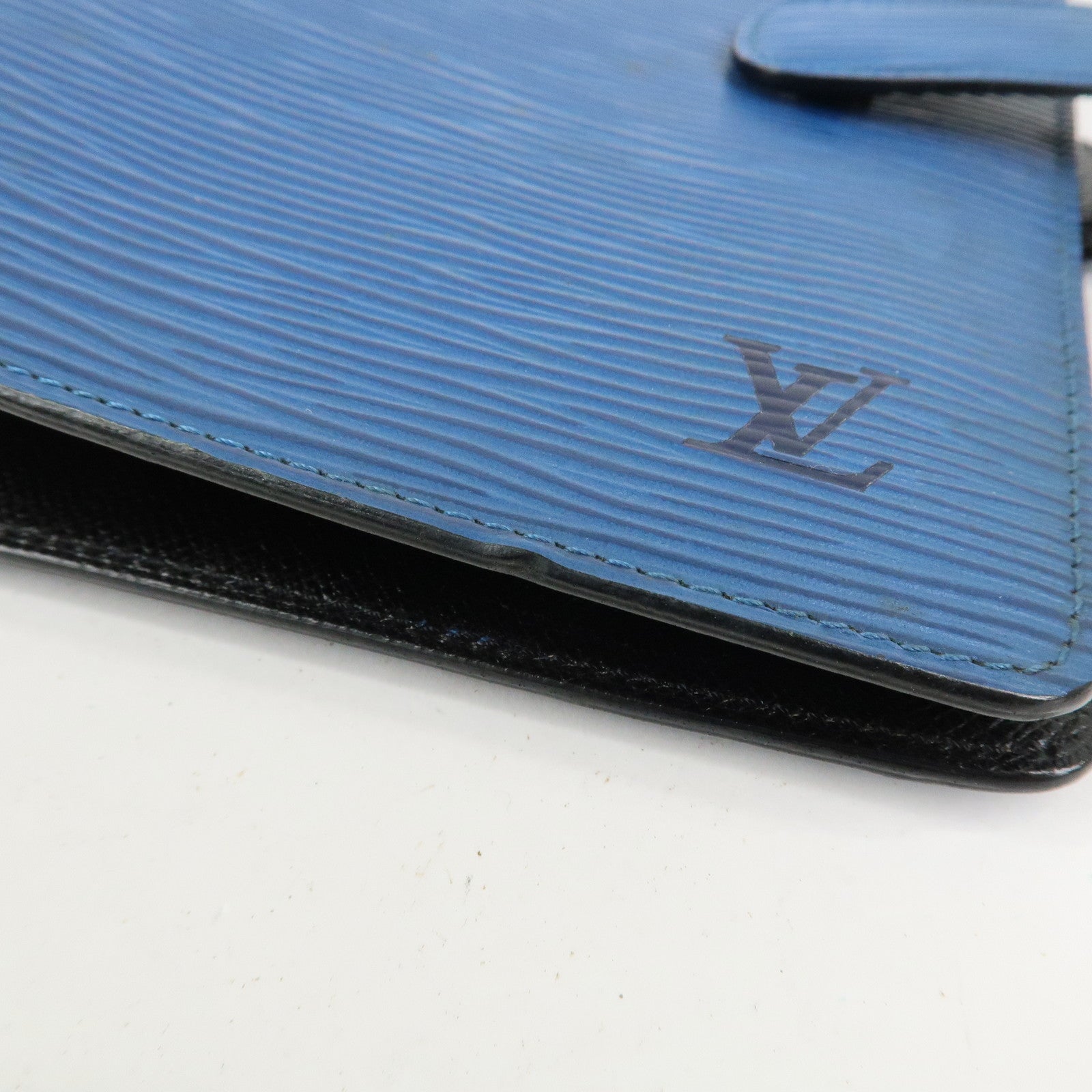 Louis Vuitton Epi Agenda MM Planner Cover Toledo Blue R20045