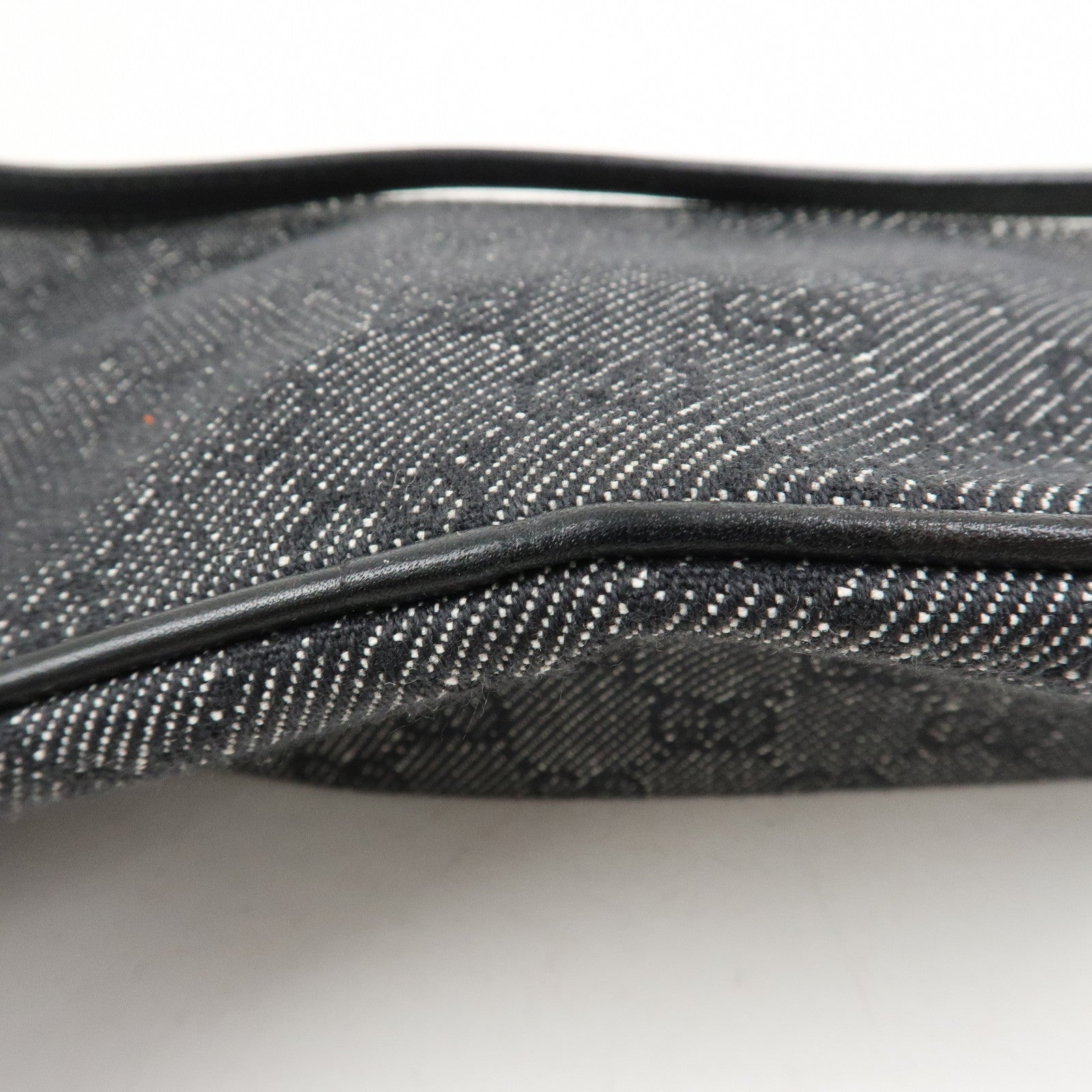 GUCCI Boat Bag Logo GG Canvas Leather Pouch Hand Bag Black 07198