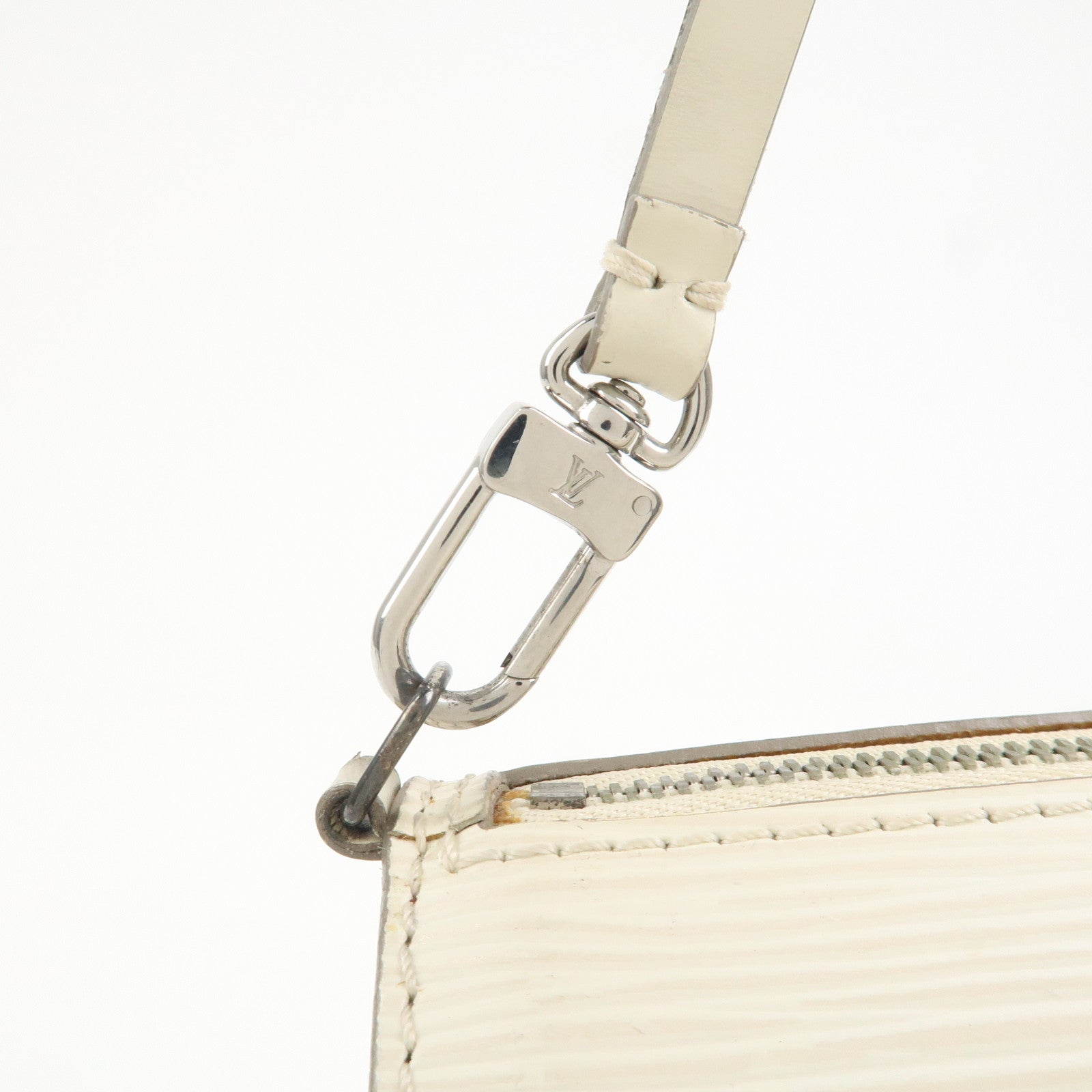 Louis Vuitton Epi Leather Mini Pouch For Soufflot Bag Yvoire White