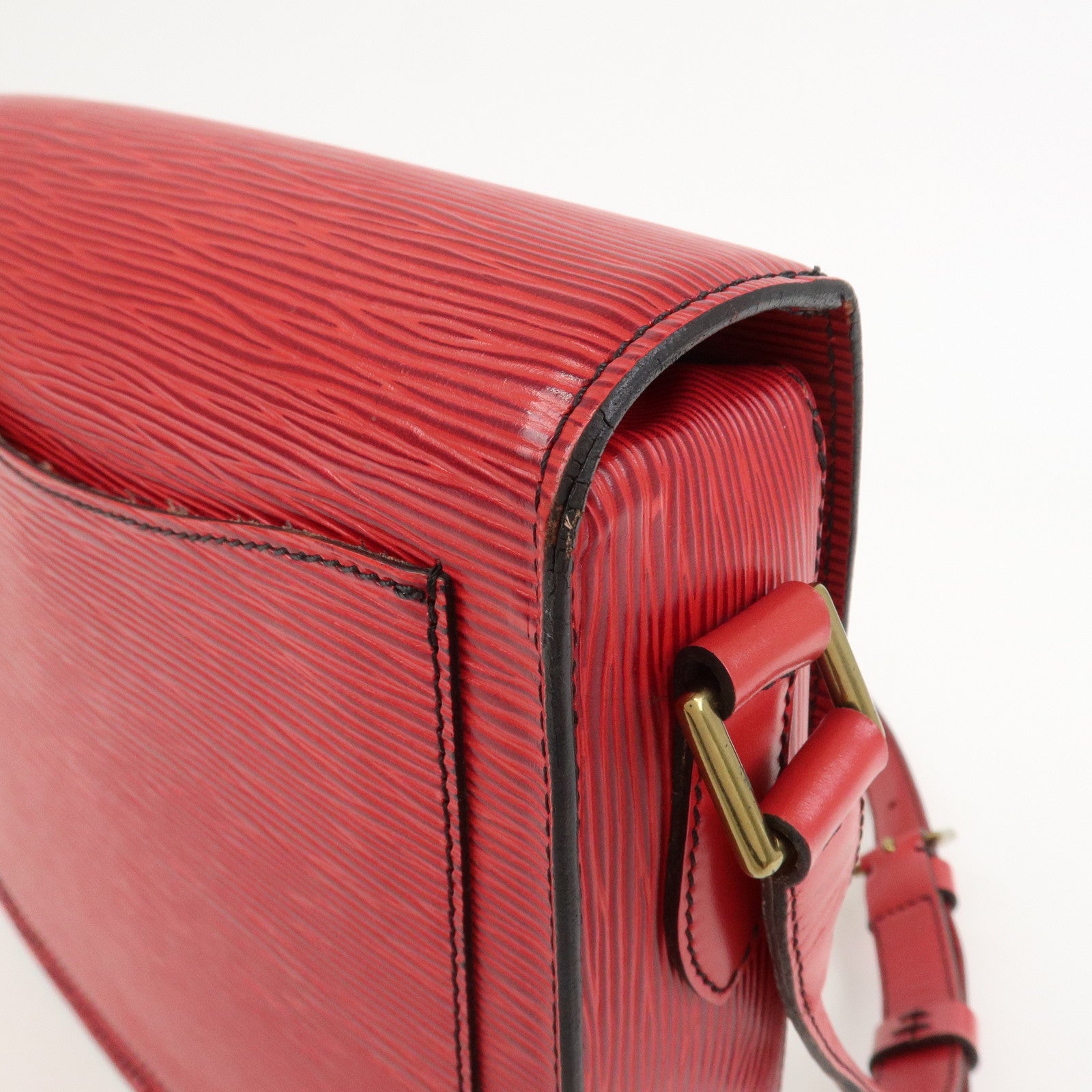 Louis Vuitton Epi Saint Cloud Shoulder Bag Crossbody Bag Red M52197