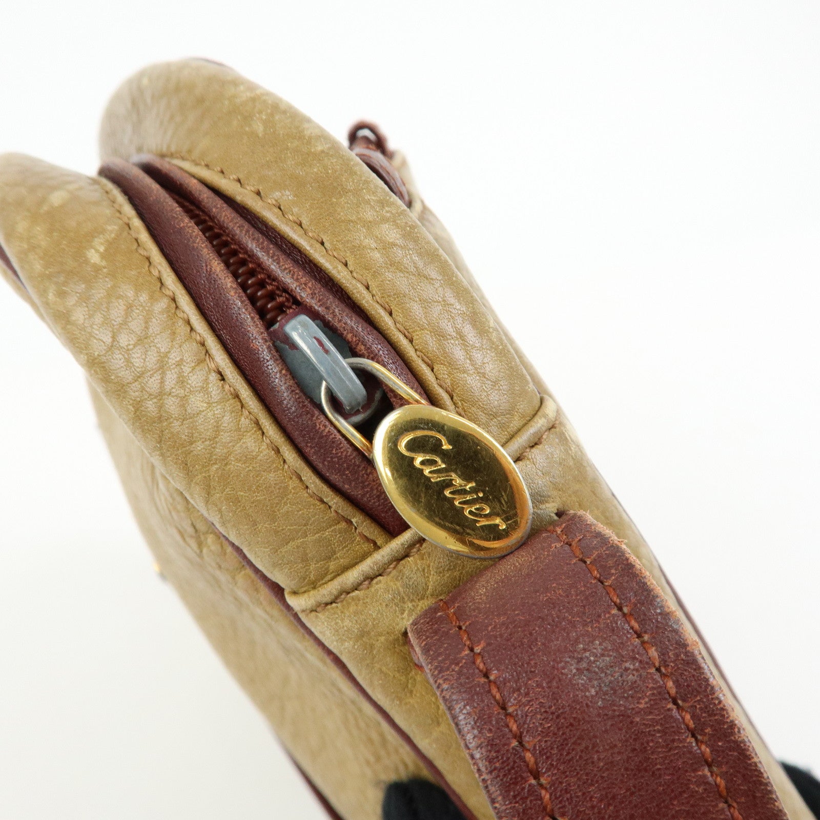 Cartier Must de Cartier Leather Shoulder Bag Crossbody Bag Beige