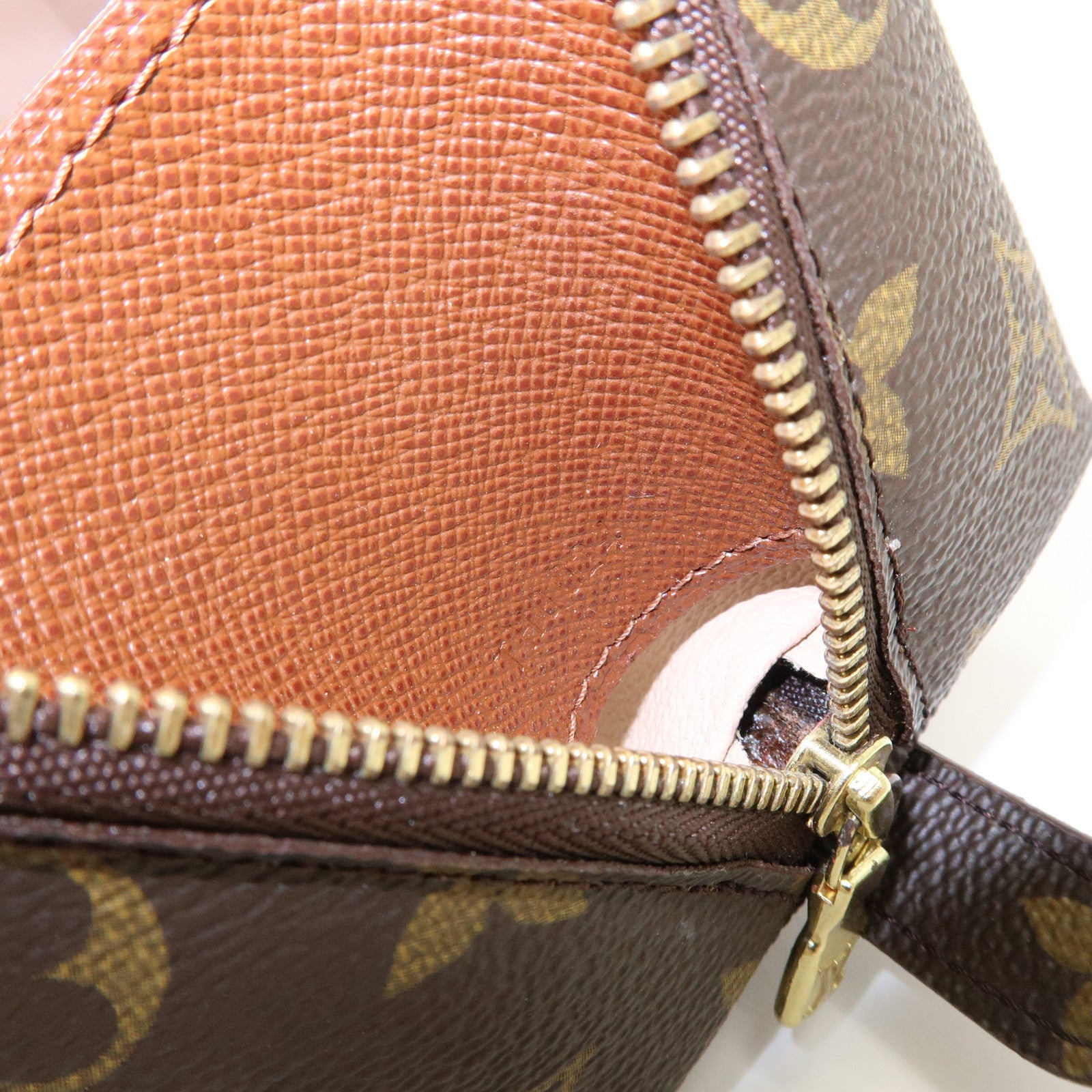 Louis Vuitton Monogram Trousse Demi Ronde Pouch Brown M47520