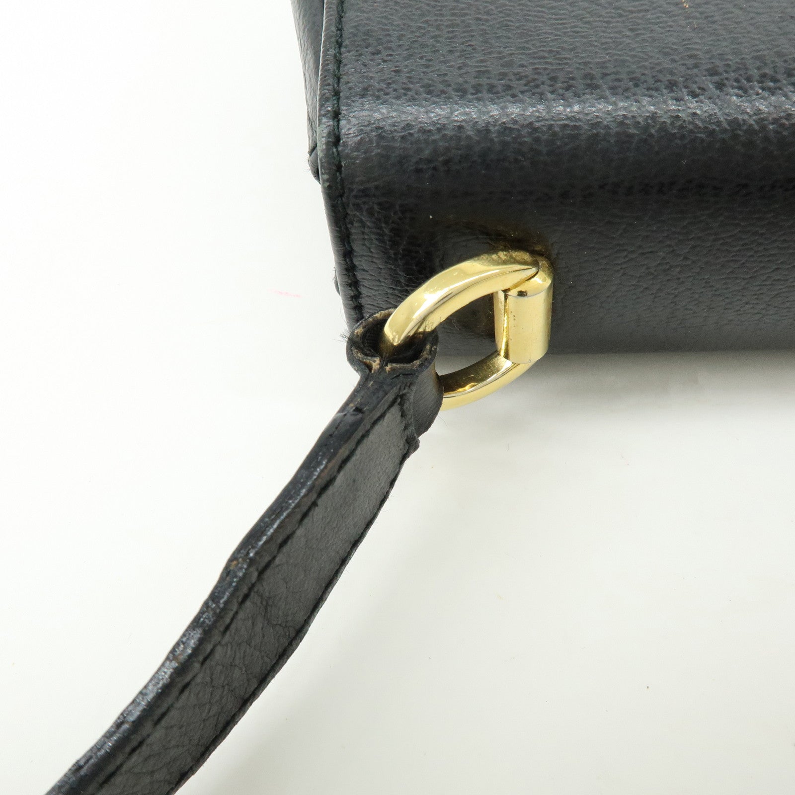 Ferragamo Gancini Leather Shoulder Bag Crossbody Bag Black